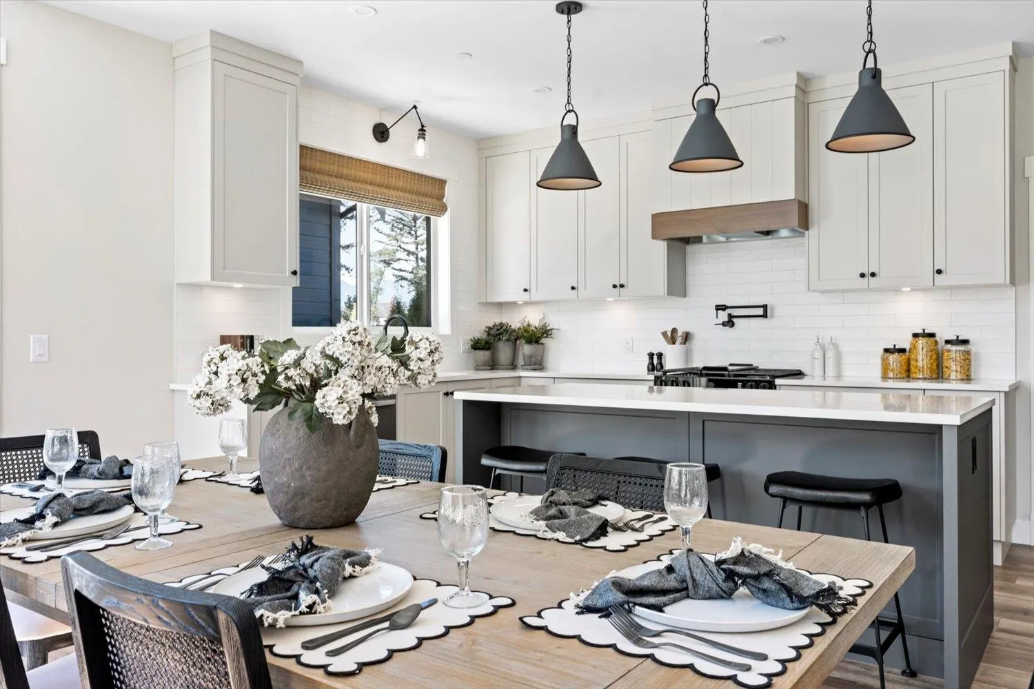 103 46211 Promontory Road