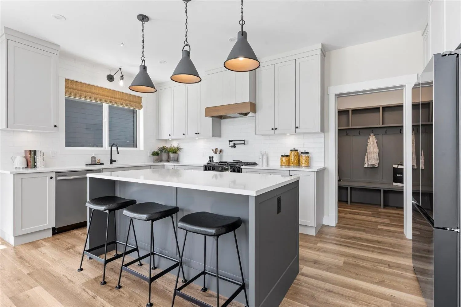 103 46211 Promontory Road