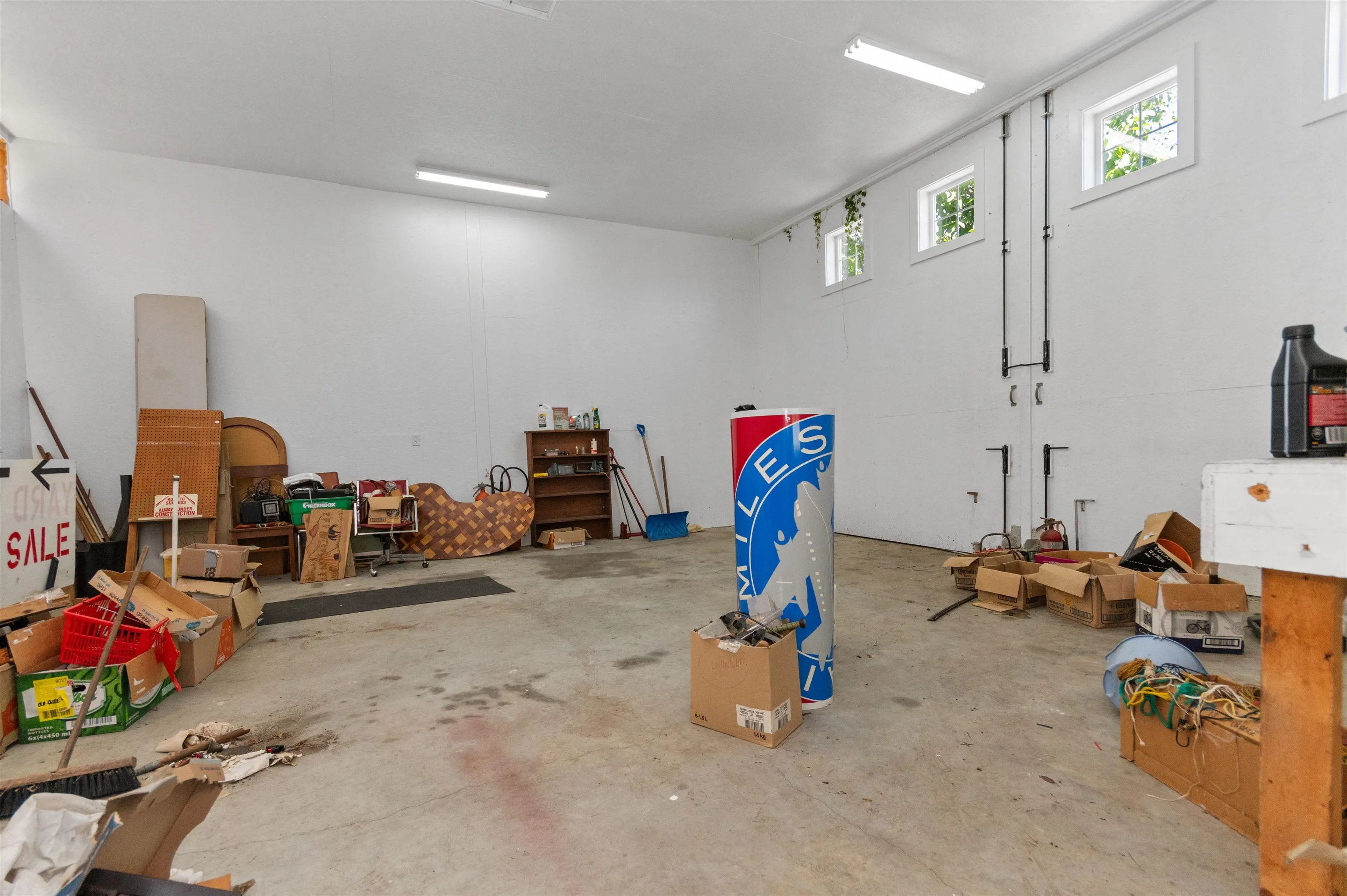 9565 Carleton Street