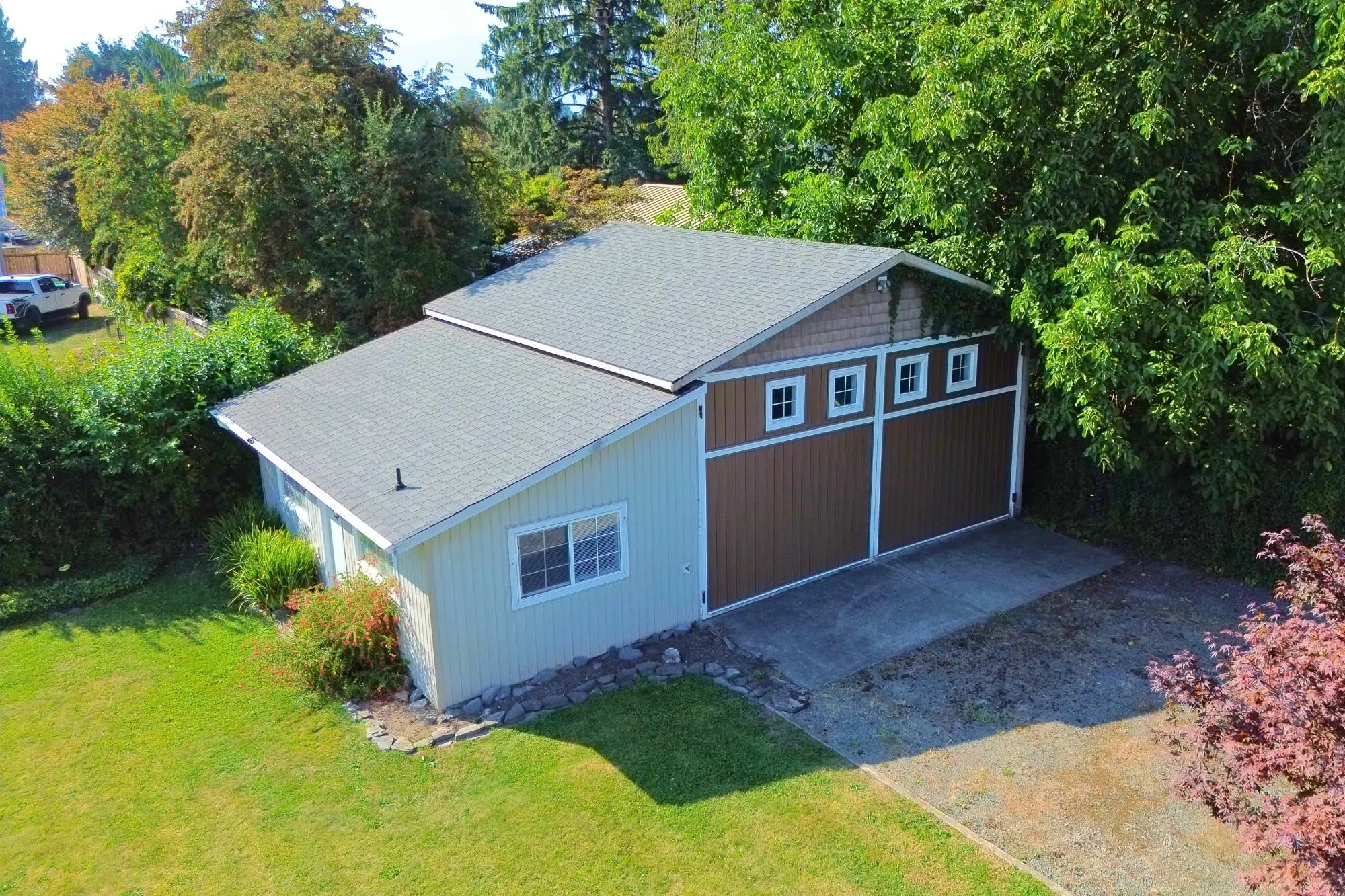 9565 Carleton Street