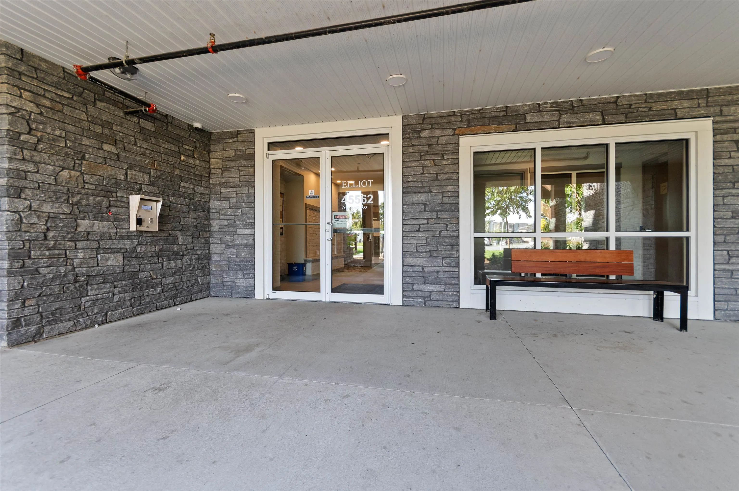 504 45562 Airport Road