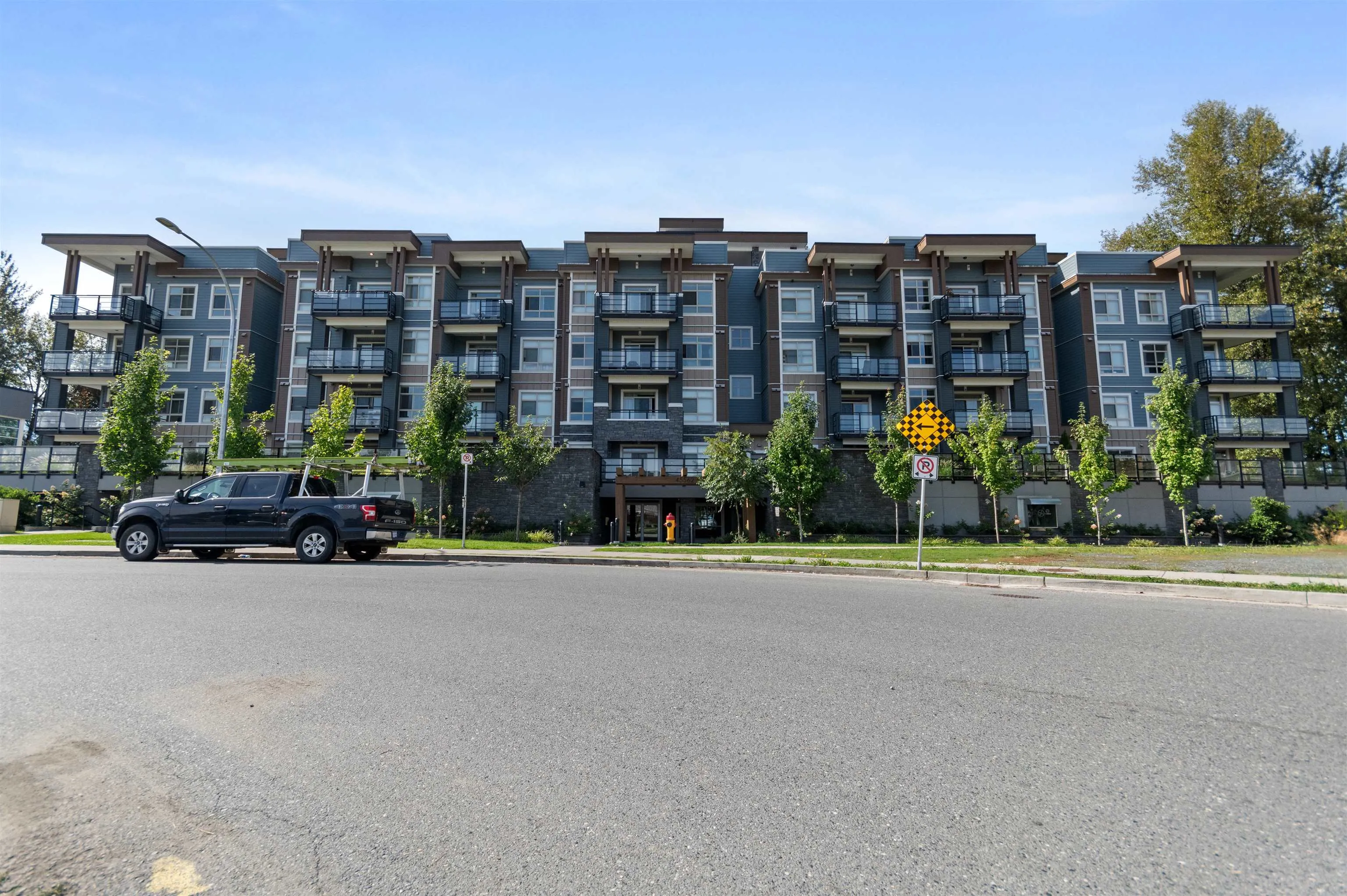 504 45562 Airport Road