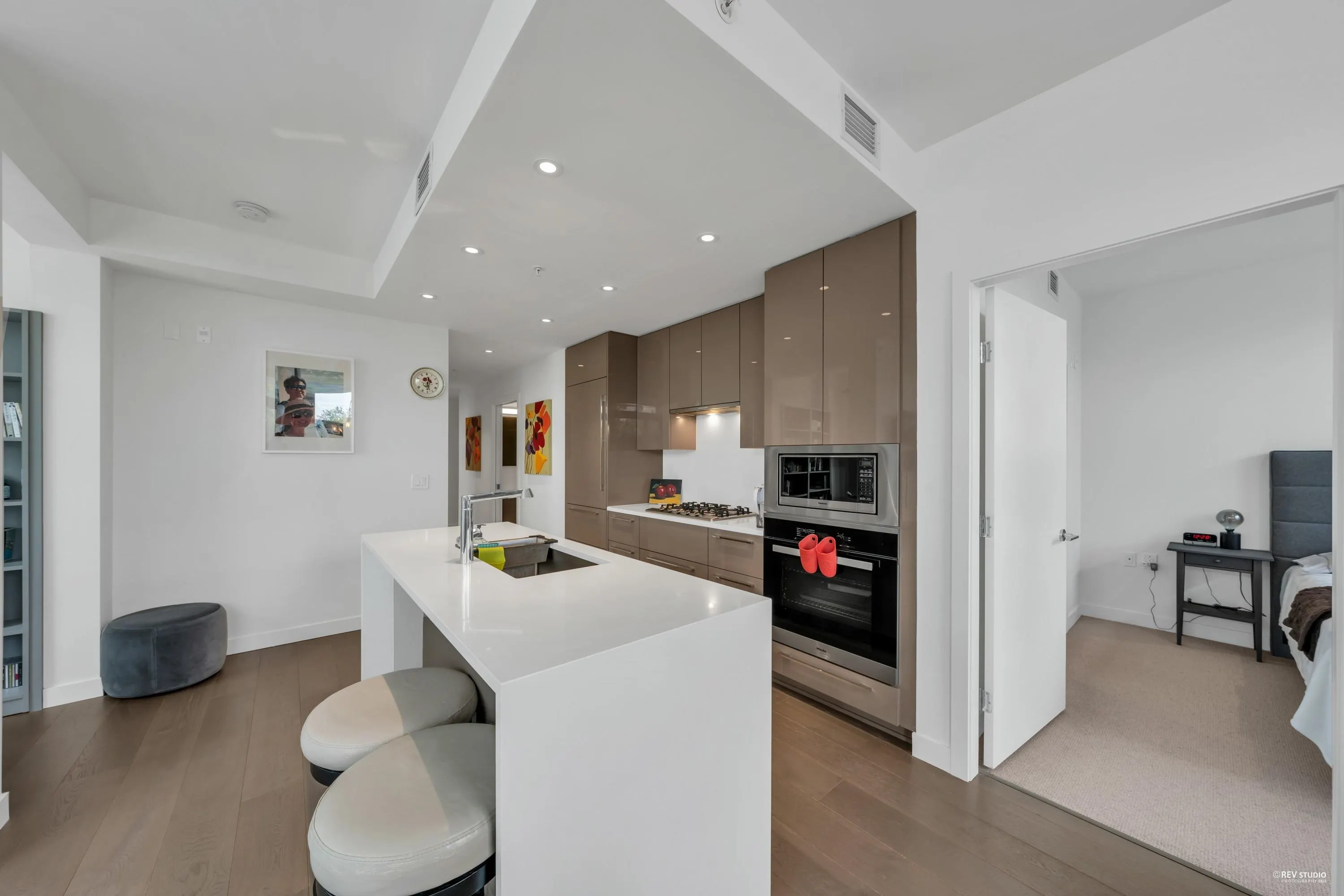 303 5289 Cambie Street