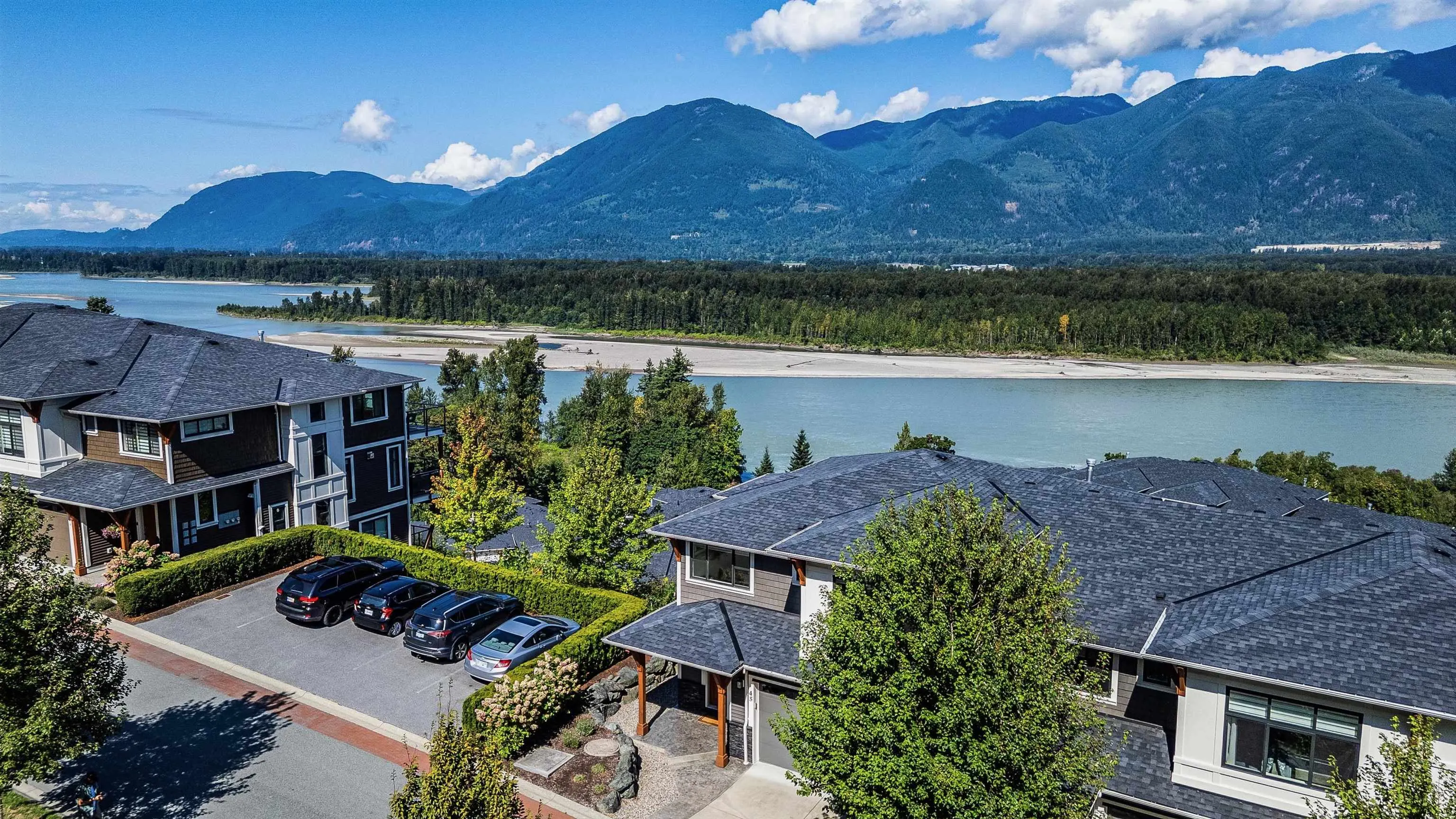 45 43685 Chilliwack Mountain Road