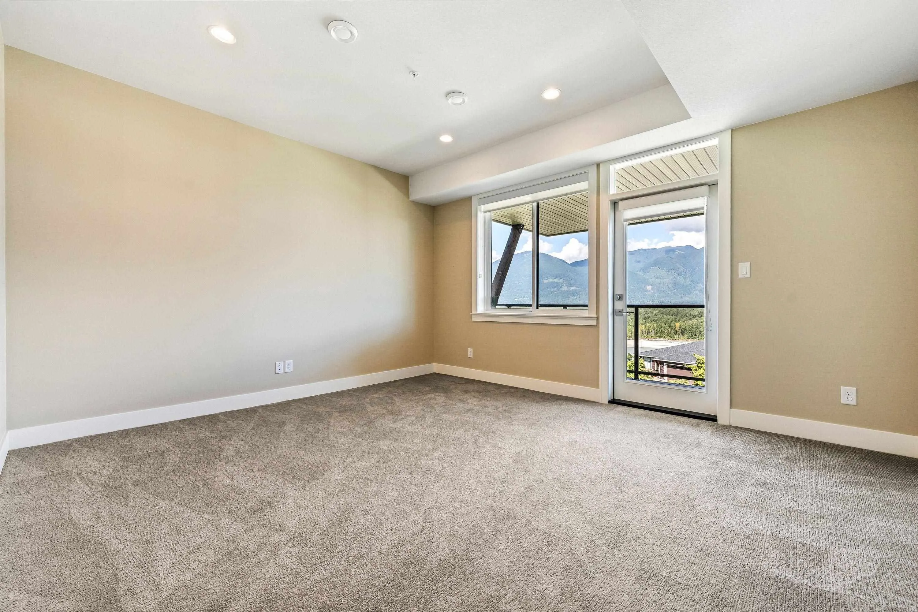 45 43685 Chilliwack Mountain Road