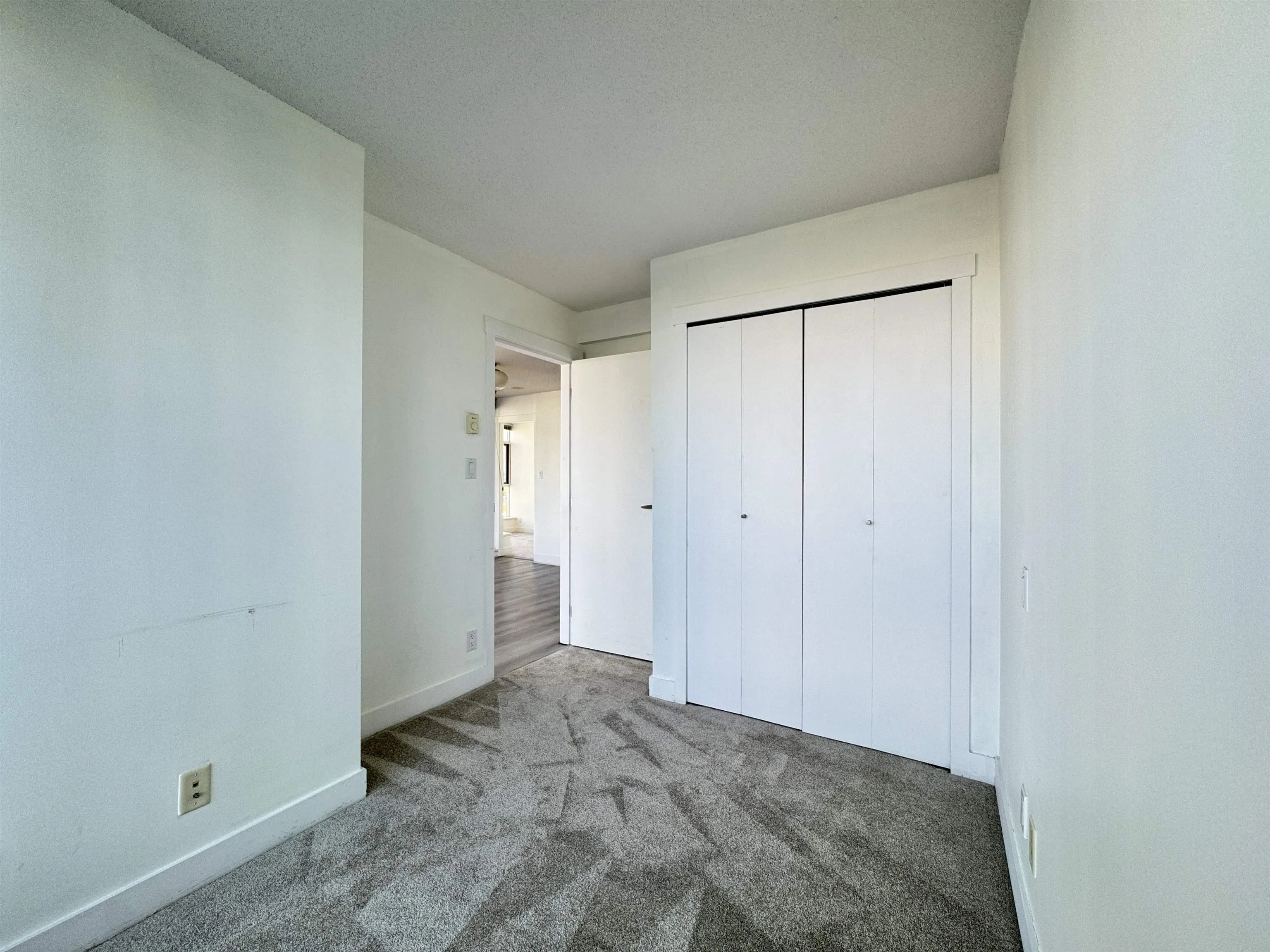 711 8068 Westminster Highway