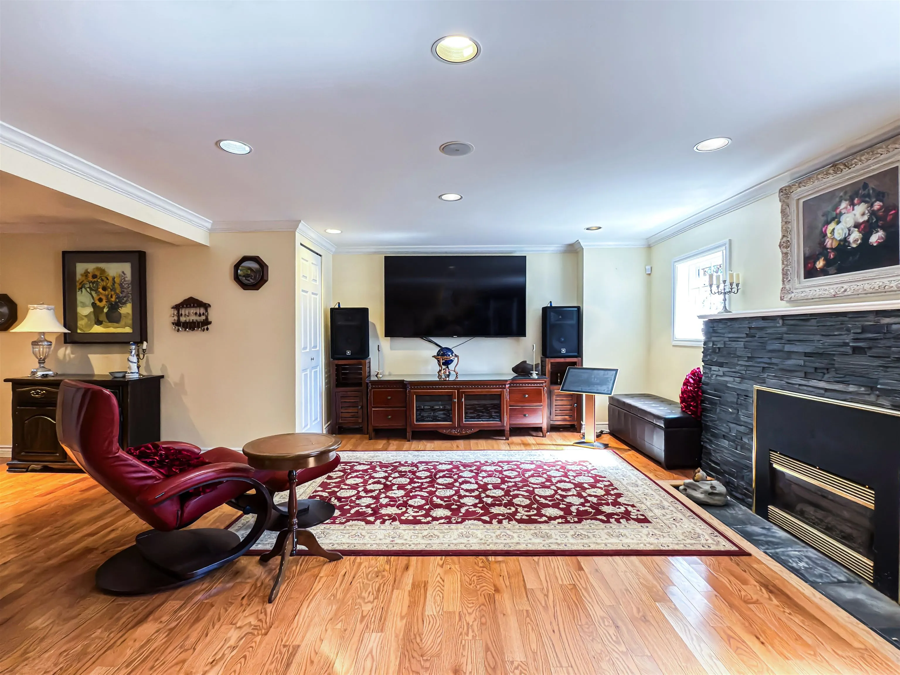 4409 Angus Drive