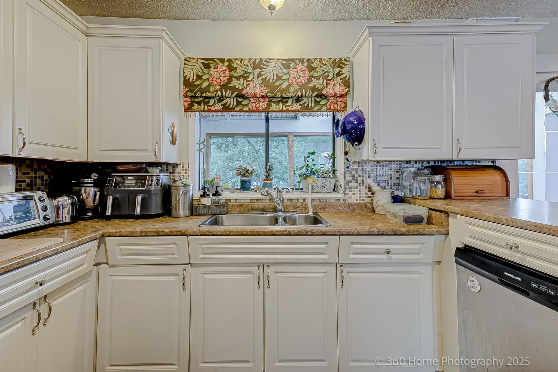 4529 Savoy Street