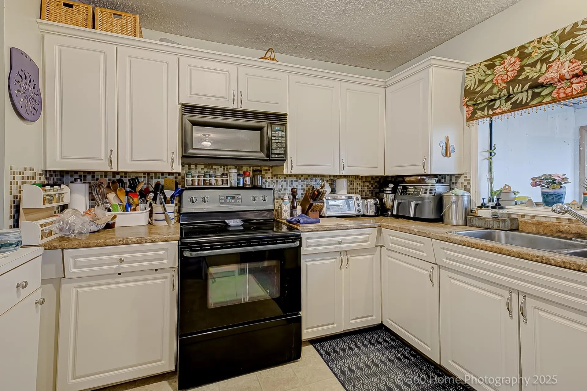 4529 Savoy Street