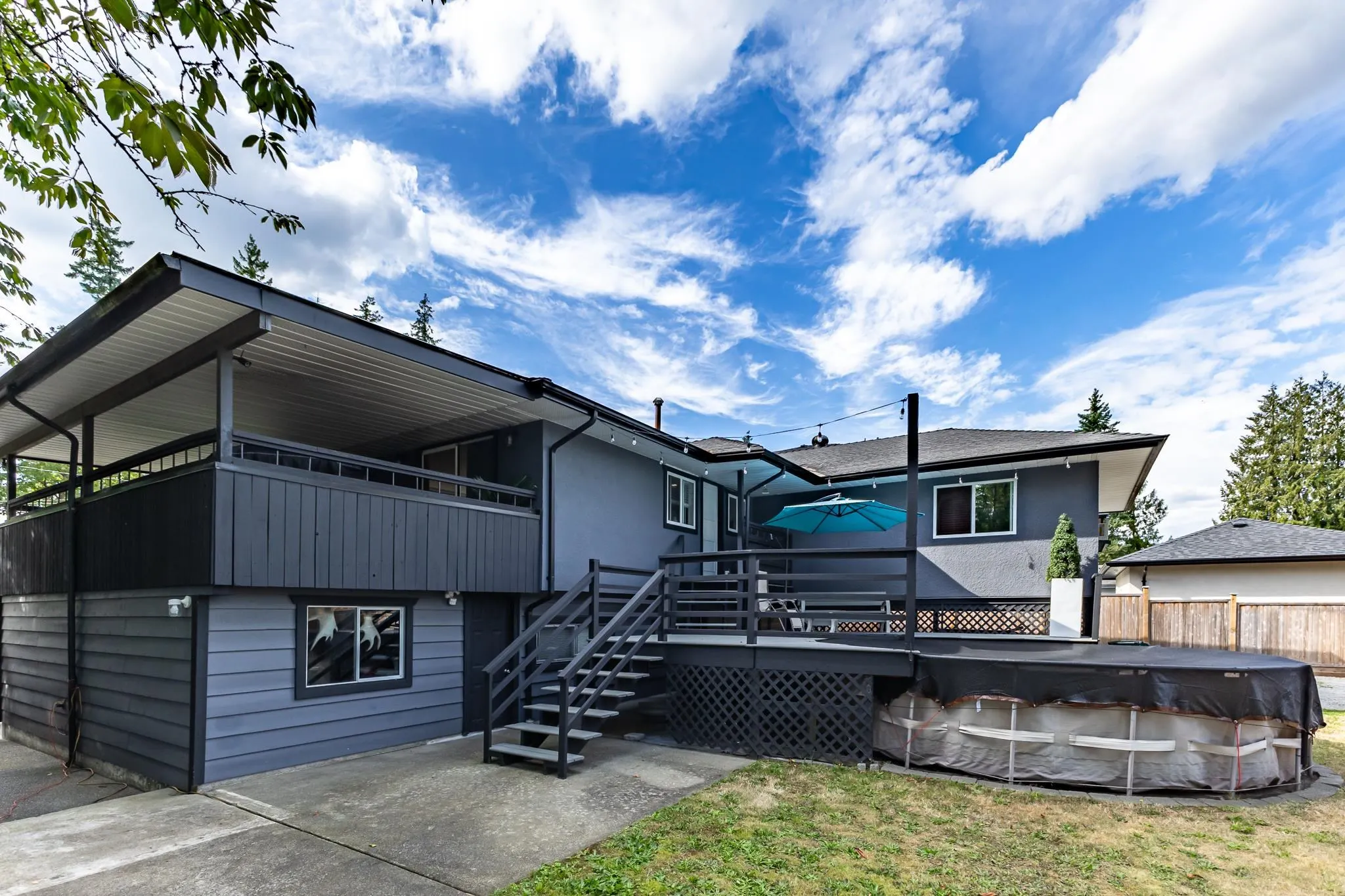 605 Laurentian Crescent