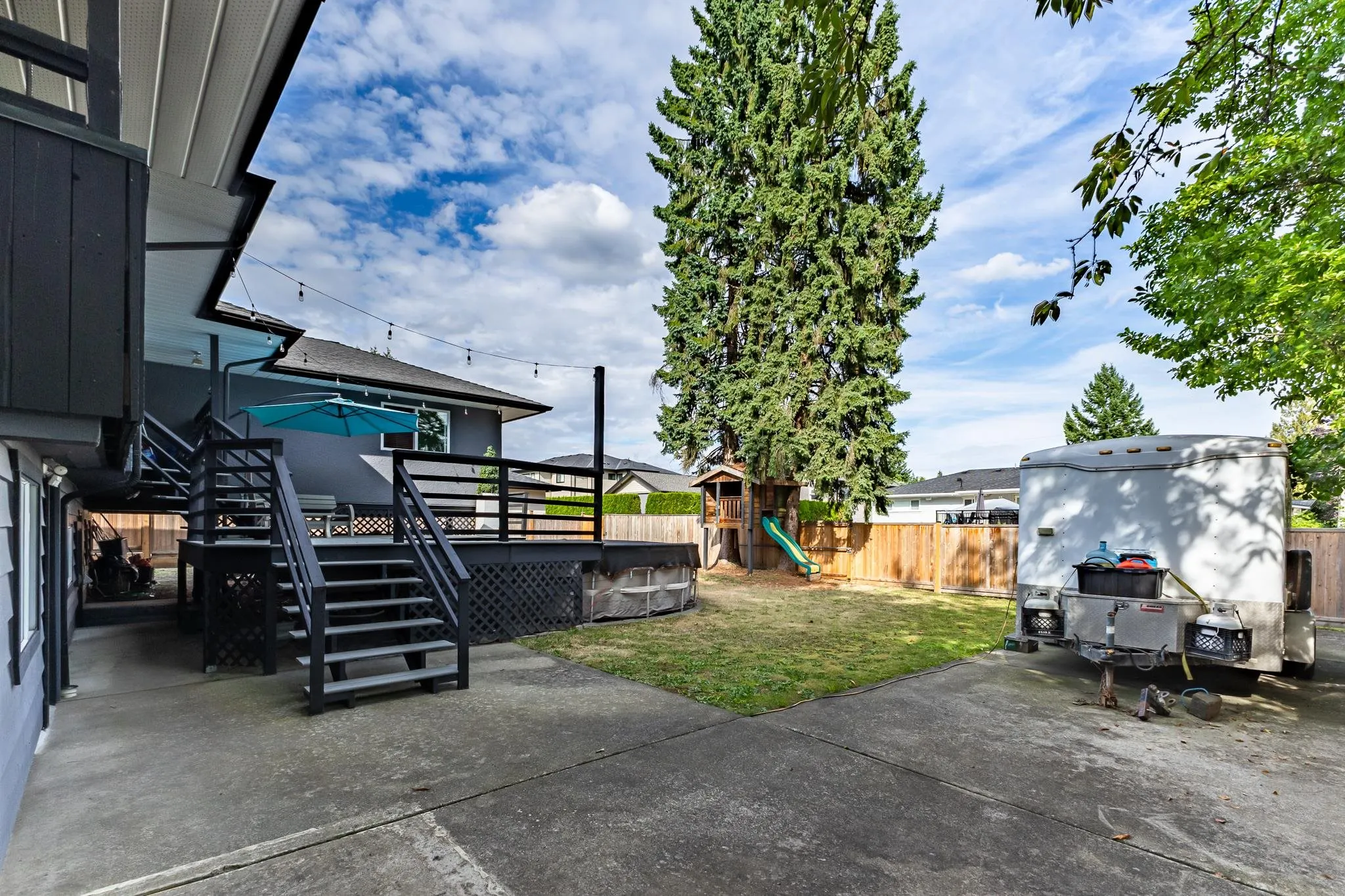 605 Laurentian Crescent