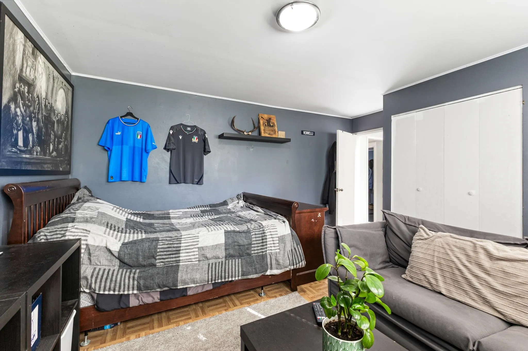 605 Laurentian Crescent