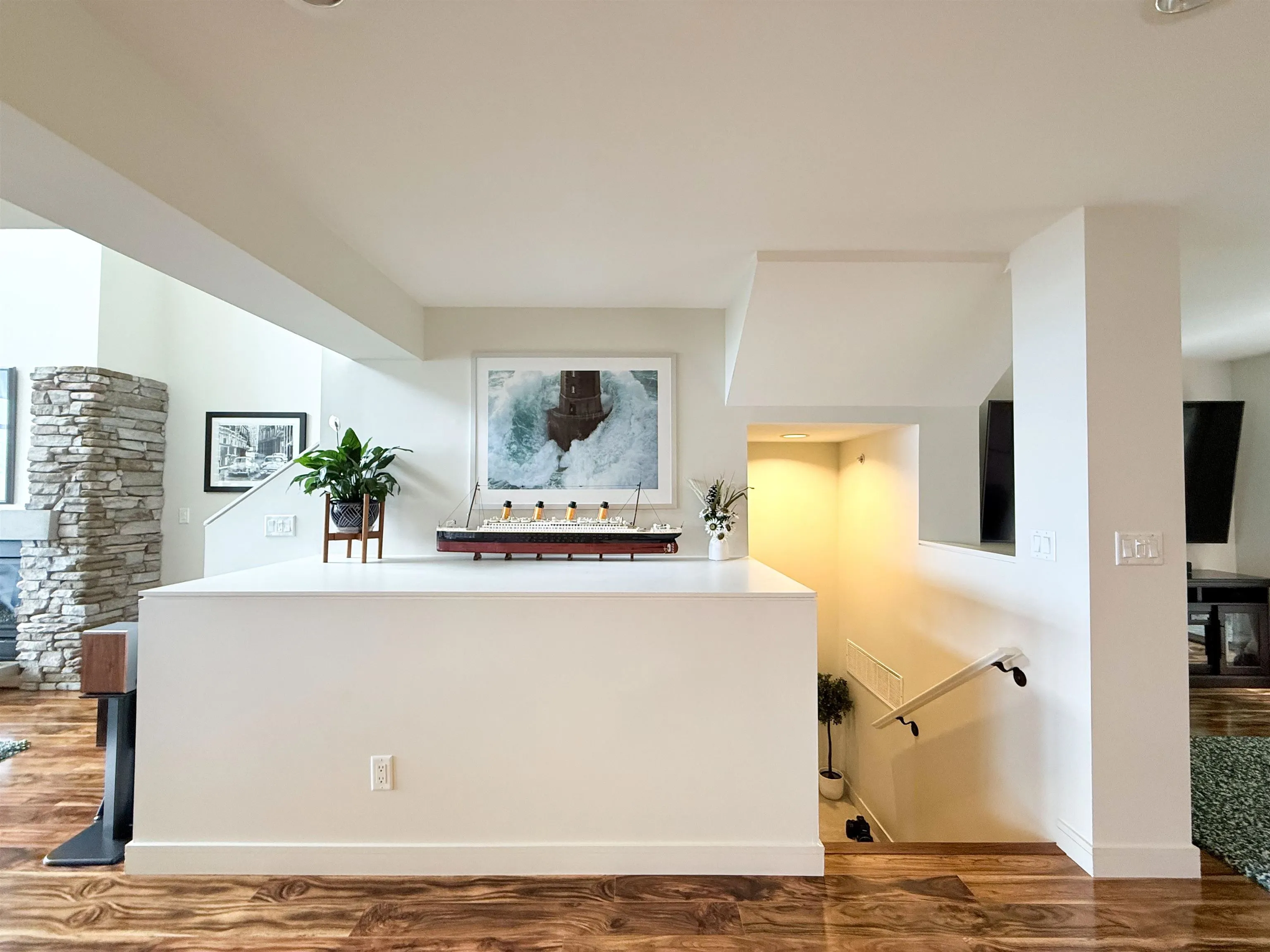 8676 Seascape Drive