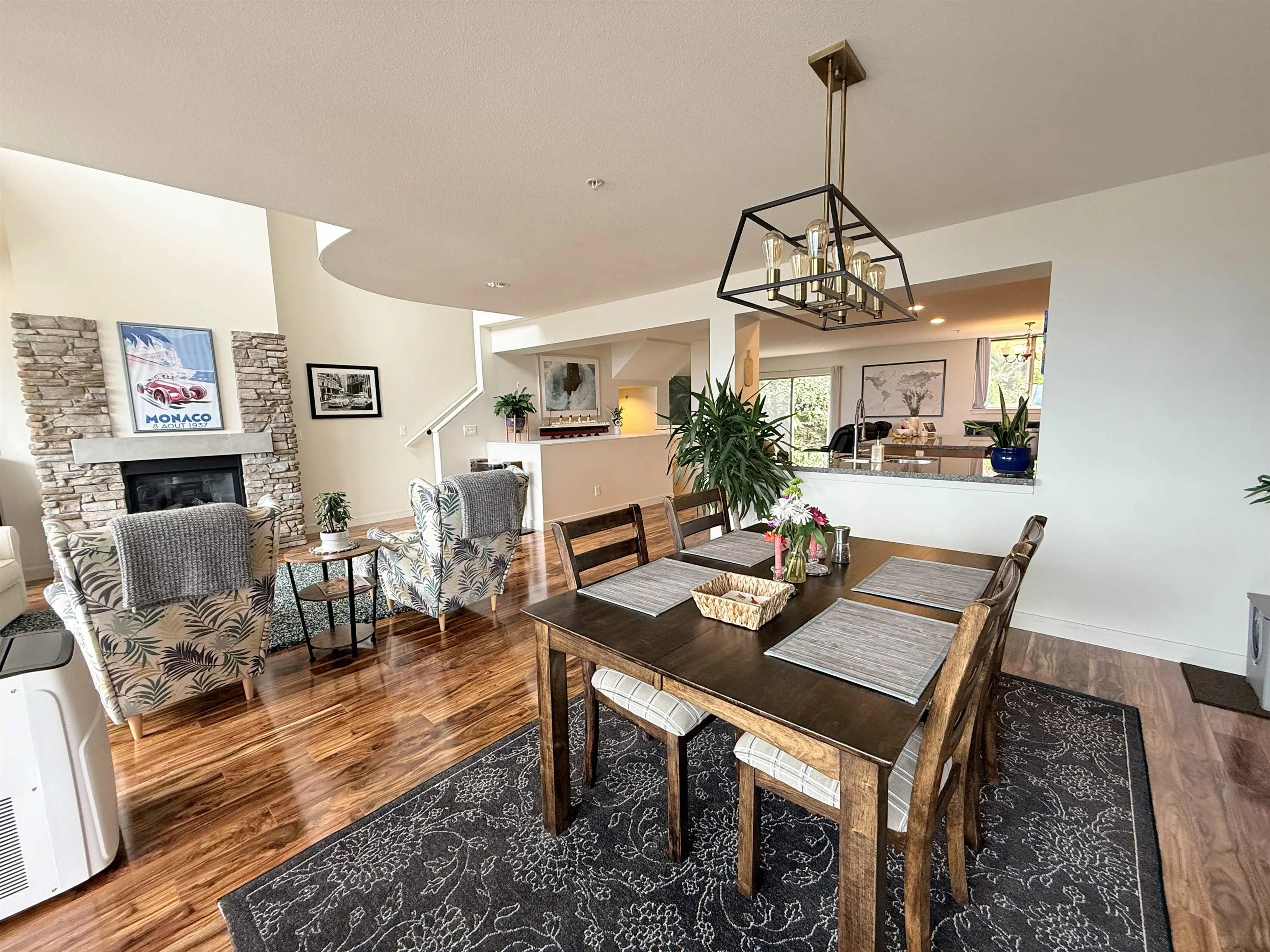 8676 Seascape Drive
