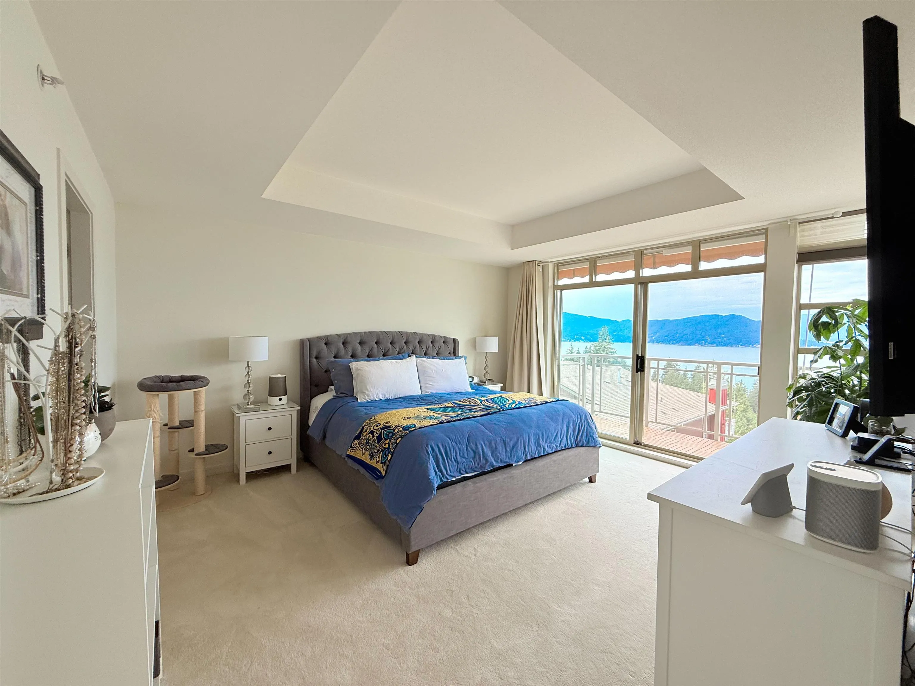 8676 Seascape Drive