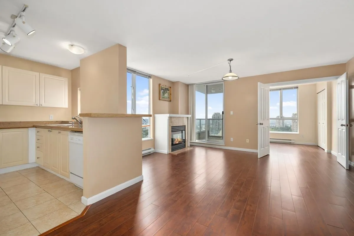 1708 7077 Beresford Street