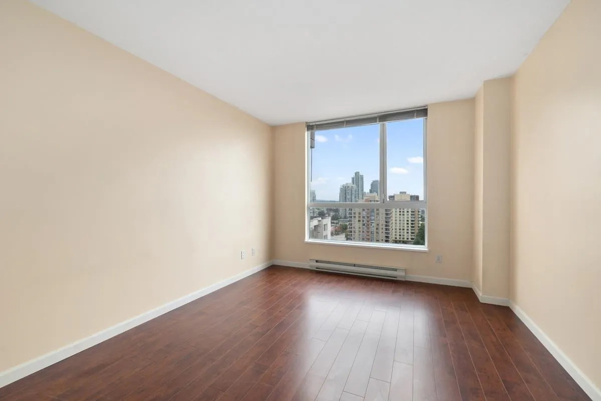 1708 7077 Beresford Street
