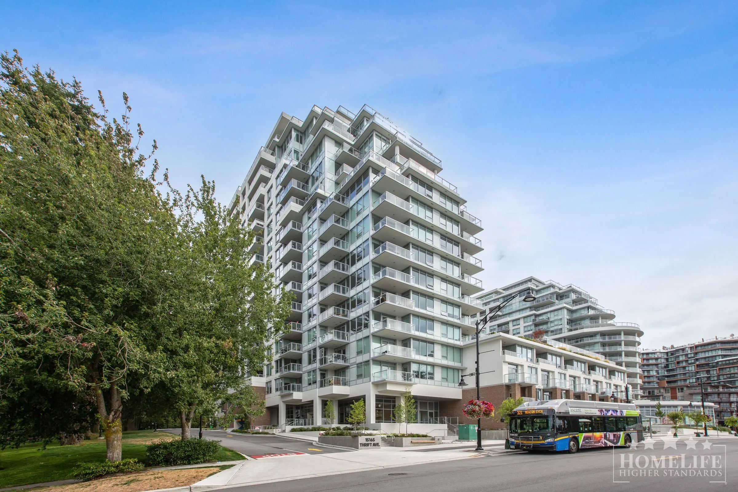 1301 15165 Thrift Avenue
