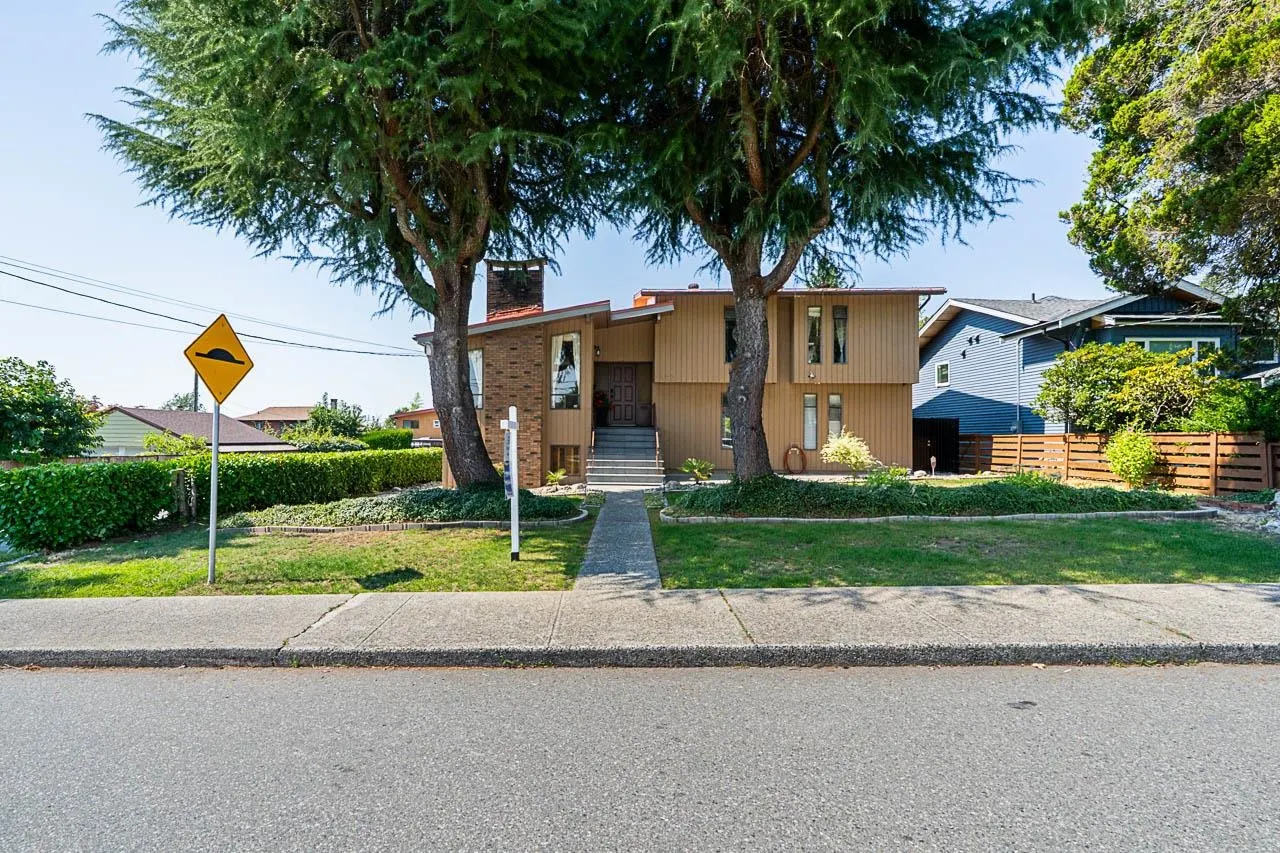 2283 Cliff Avenue