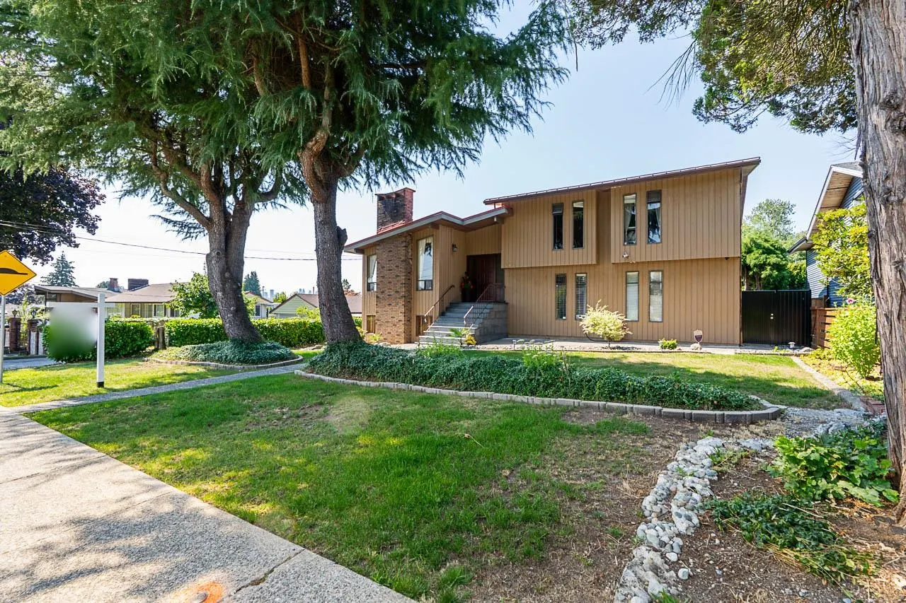 2283 Cliff Avenue