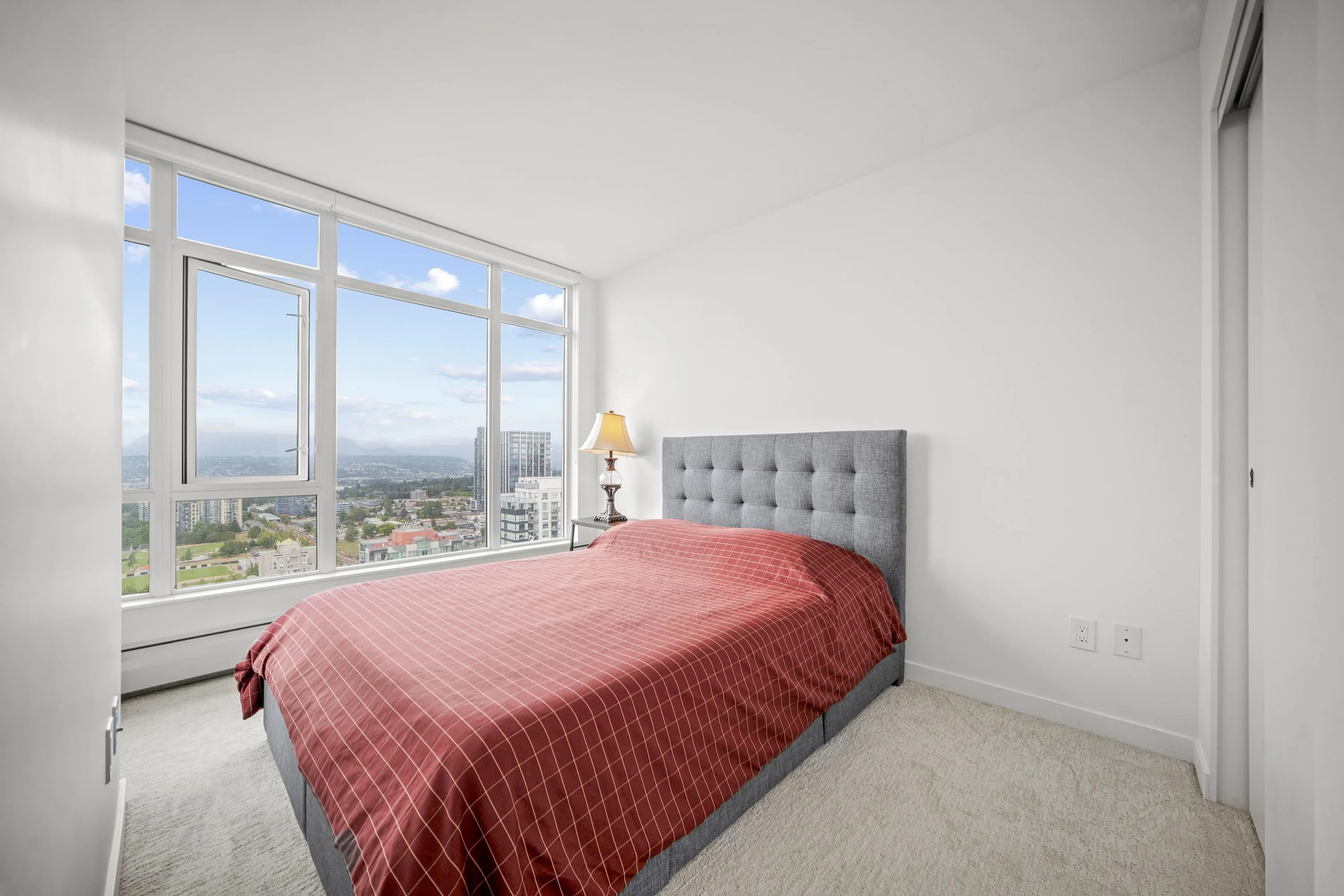 3204 13350 Central Avenue