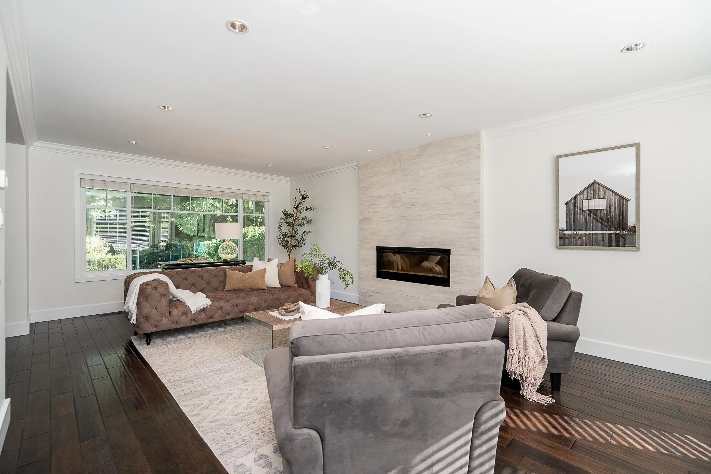 949 Fresno Place