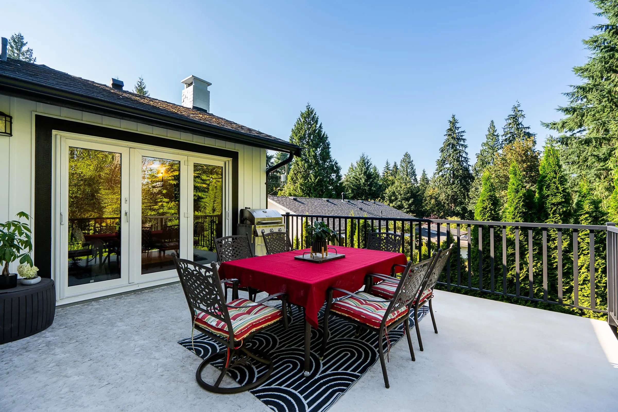 949 Fresno Place