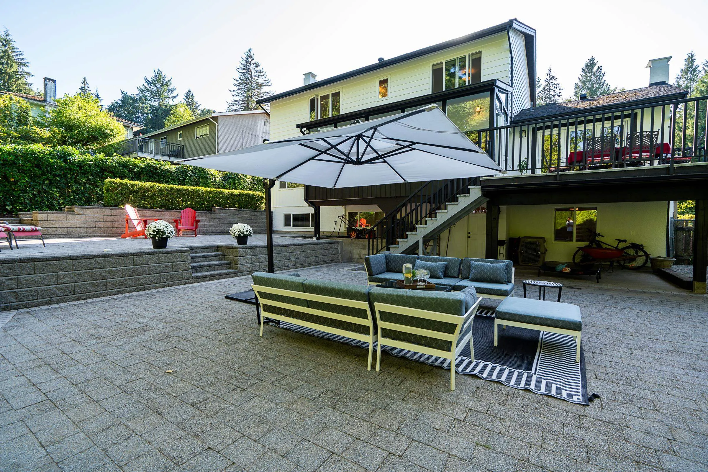949 Fresno Place