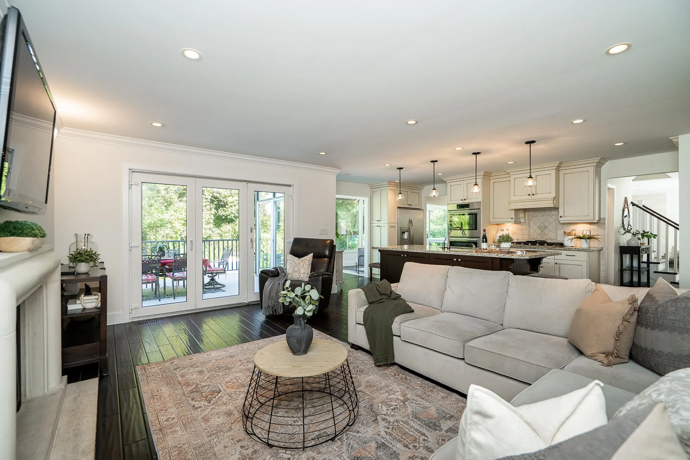 949 Fresno Place