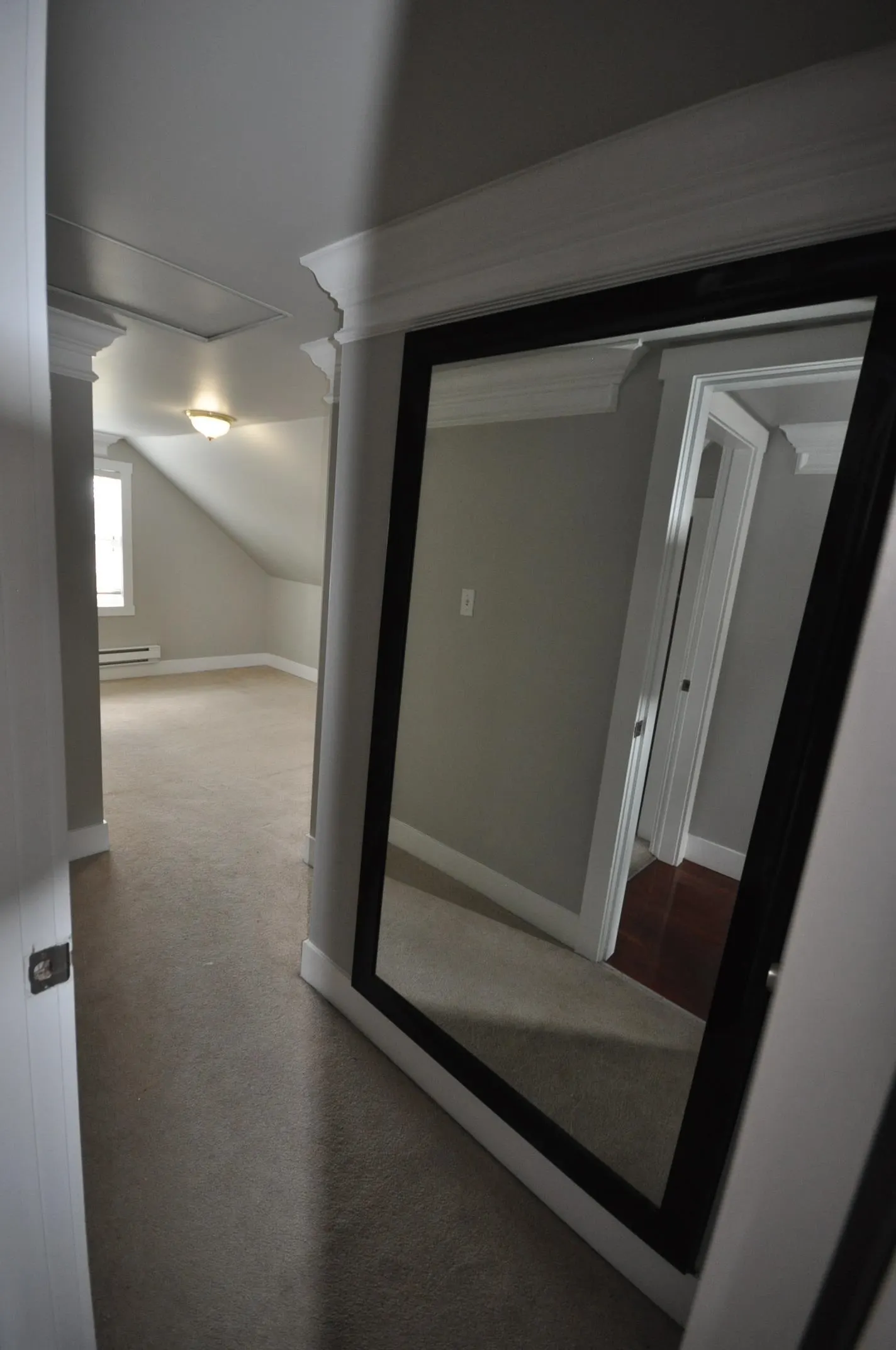 7505 Kingsway