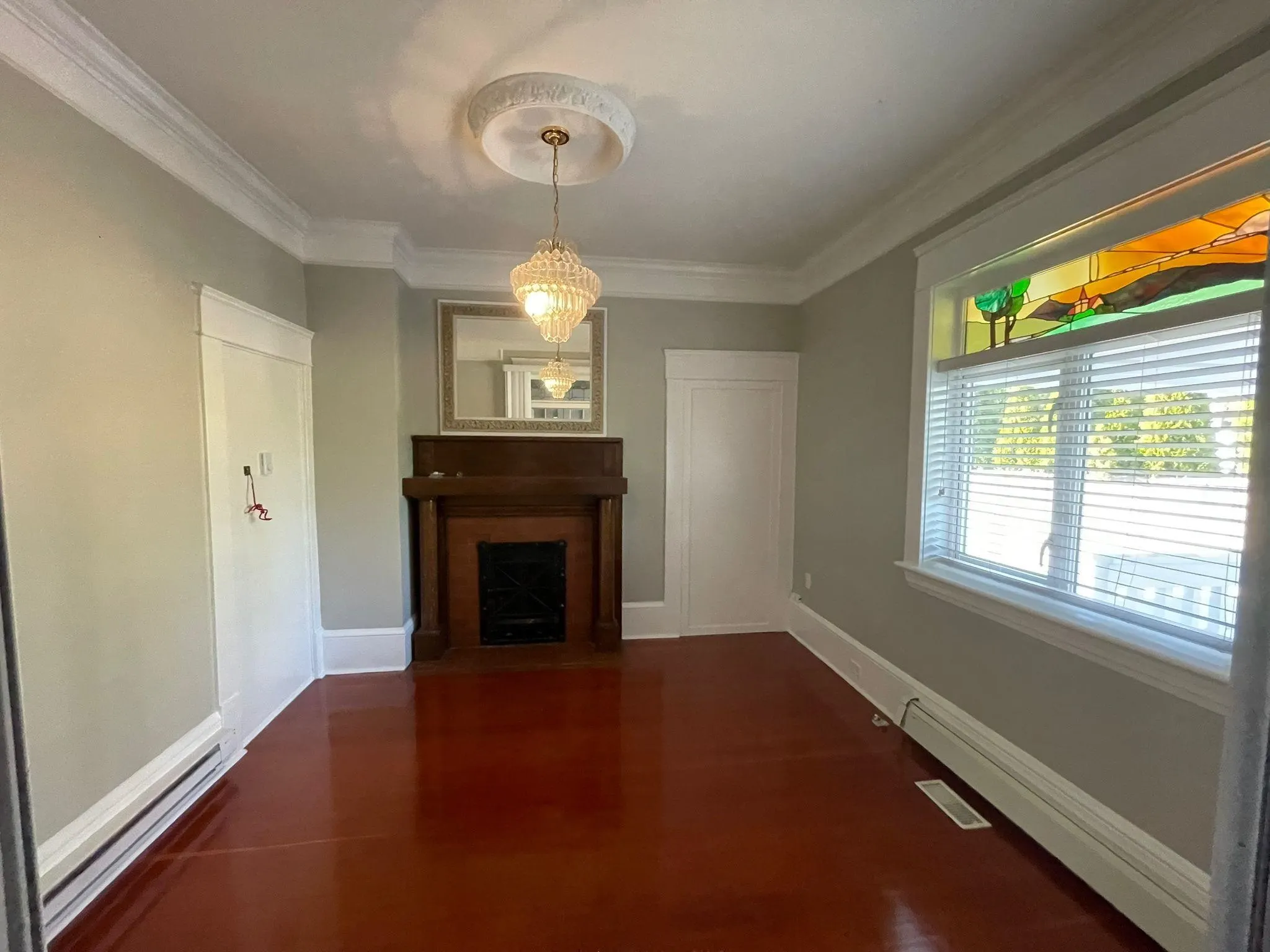 7505 Kingsway
