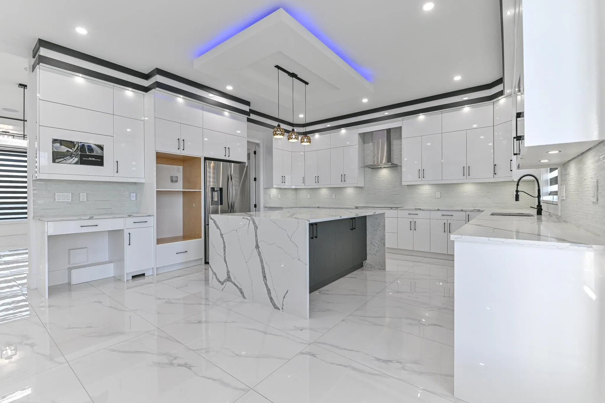 2540 Terminal Court