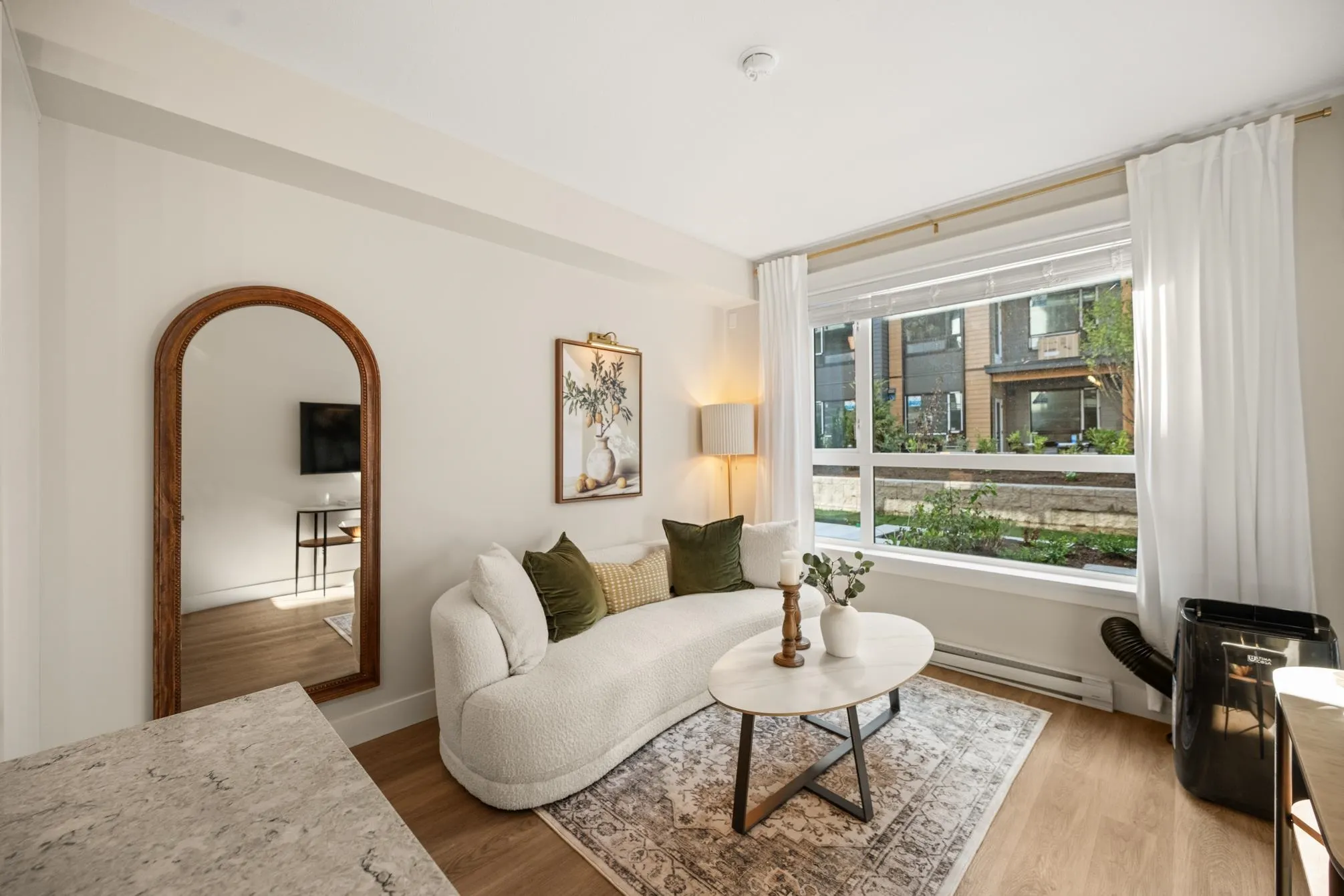 112 20932 83 Avenue