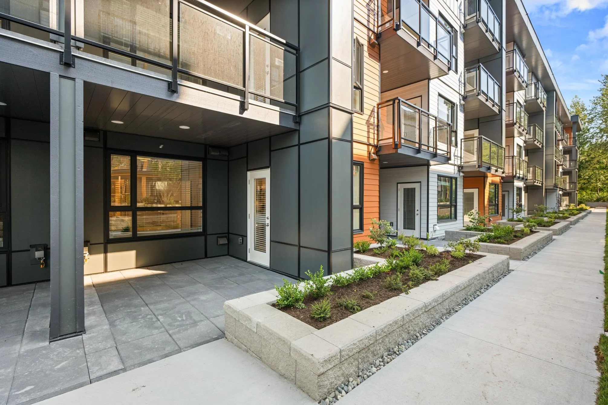 112 20932 83 Avenue