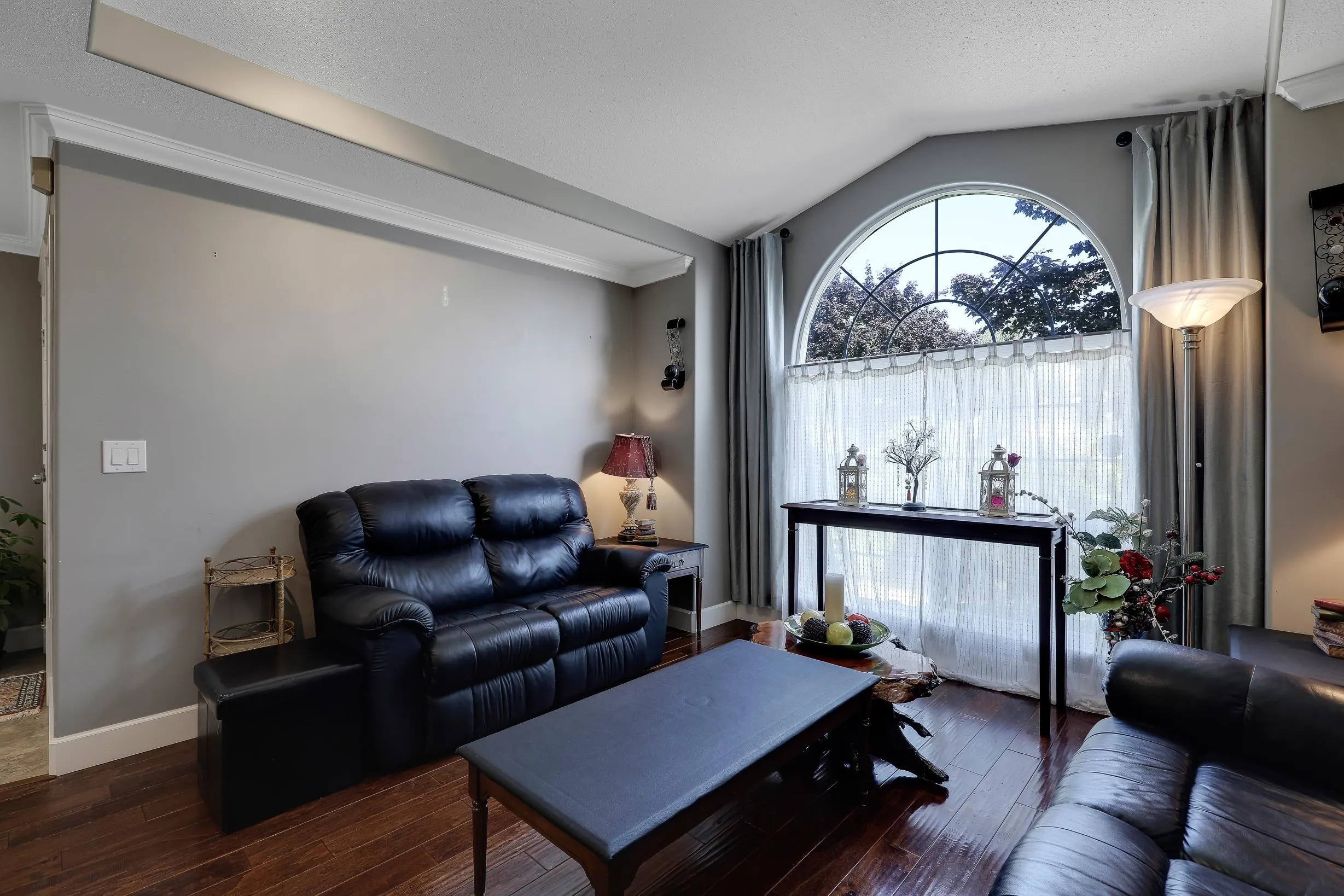 5451 Cedarcreek Drive