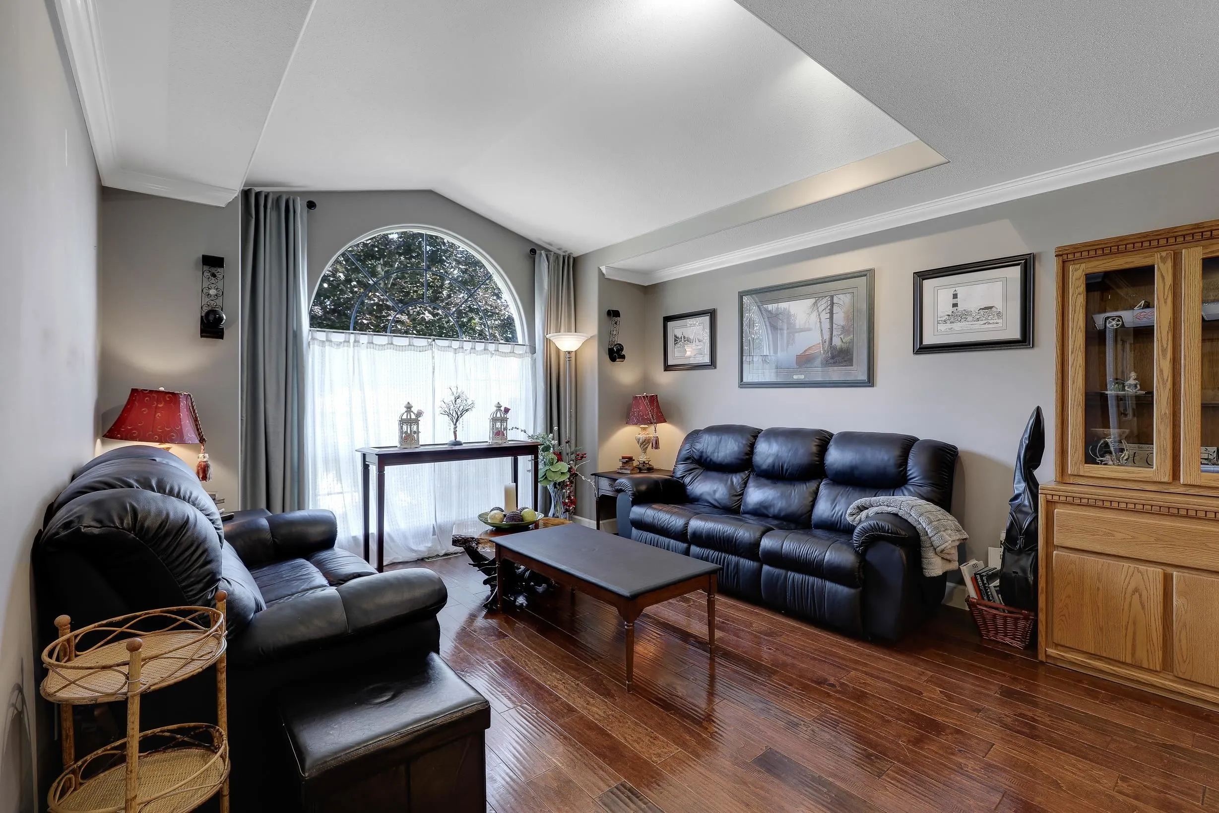 5451 Cedarcreek Drive