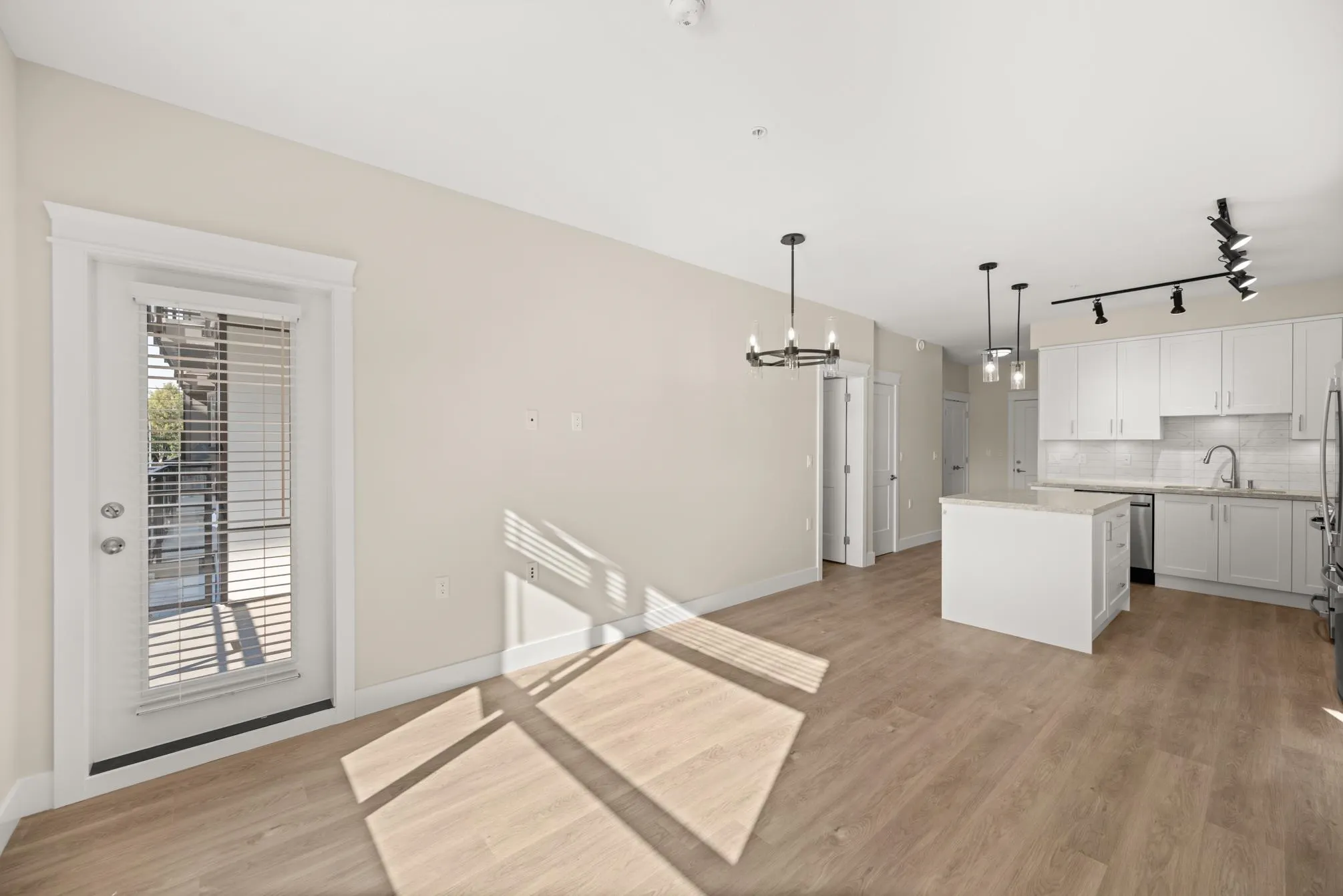 209 20926 83 Avenue