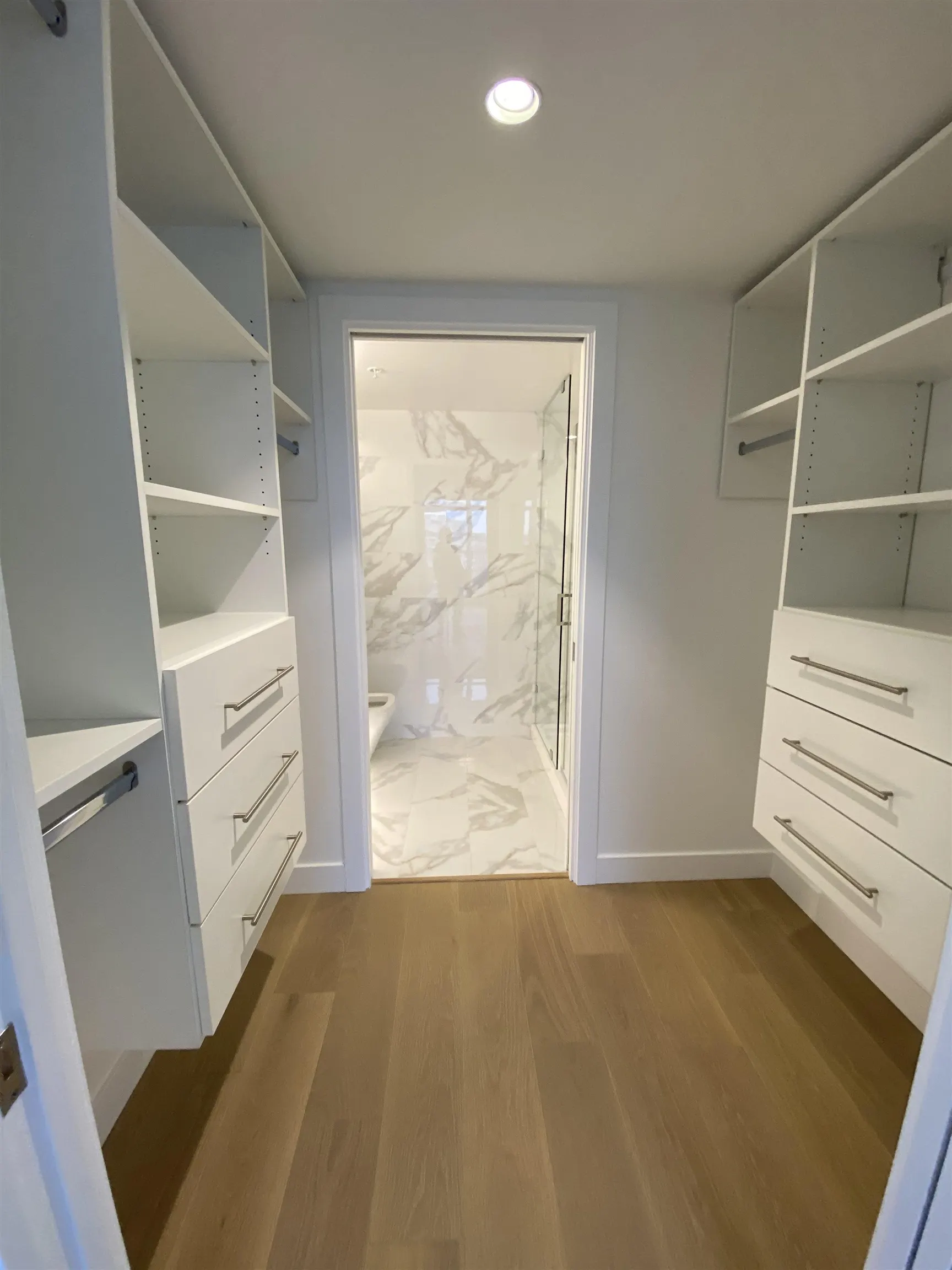 1601 5788 Gilbert Road