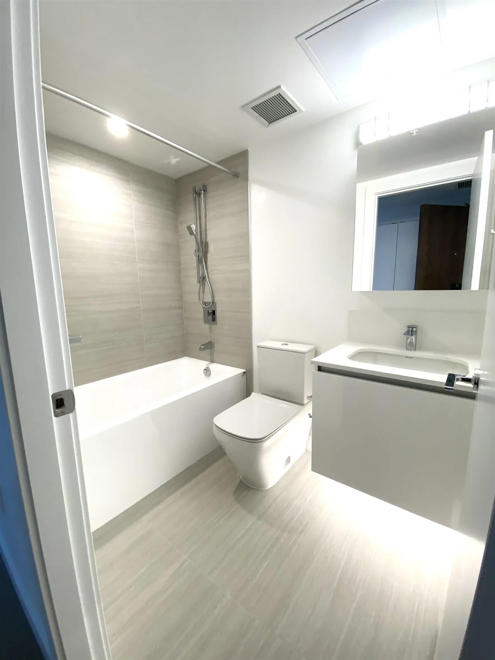 1601 5788 Gilbert Road