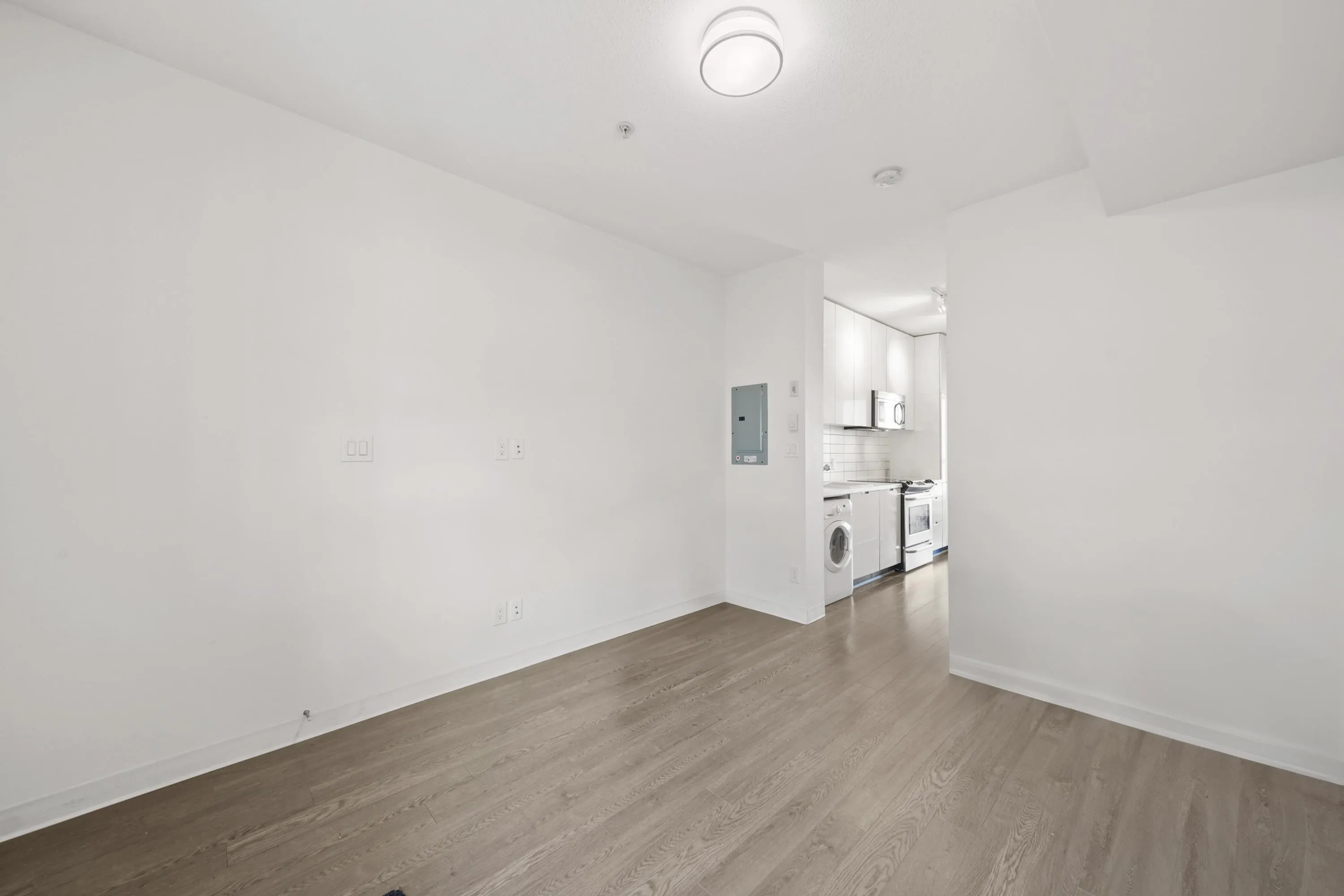 508 138 E Hastings Street