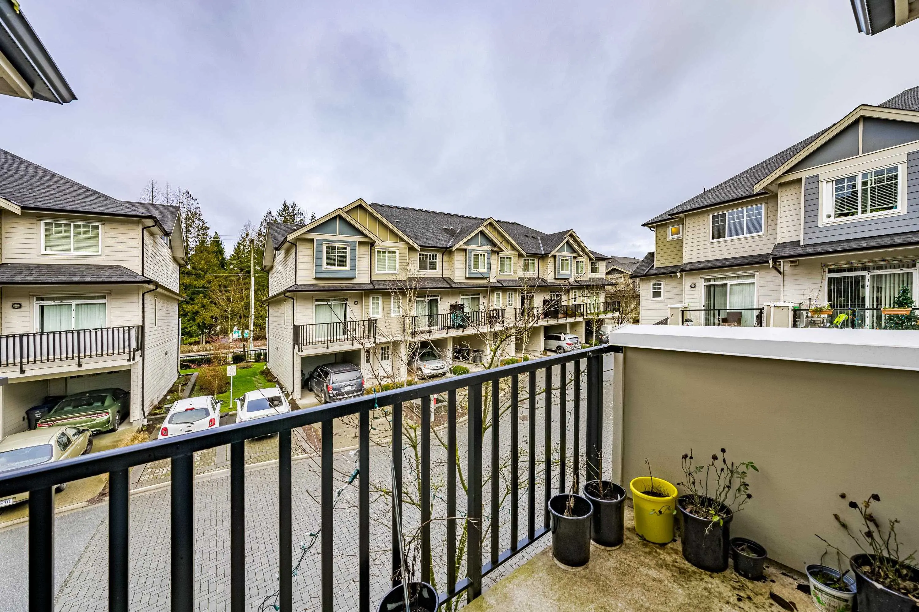 183 13898 64 Avenue