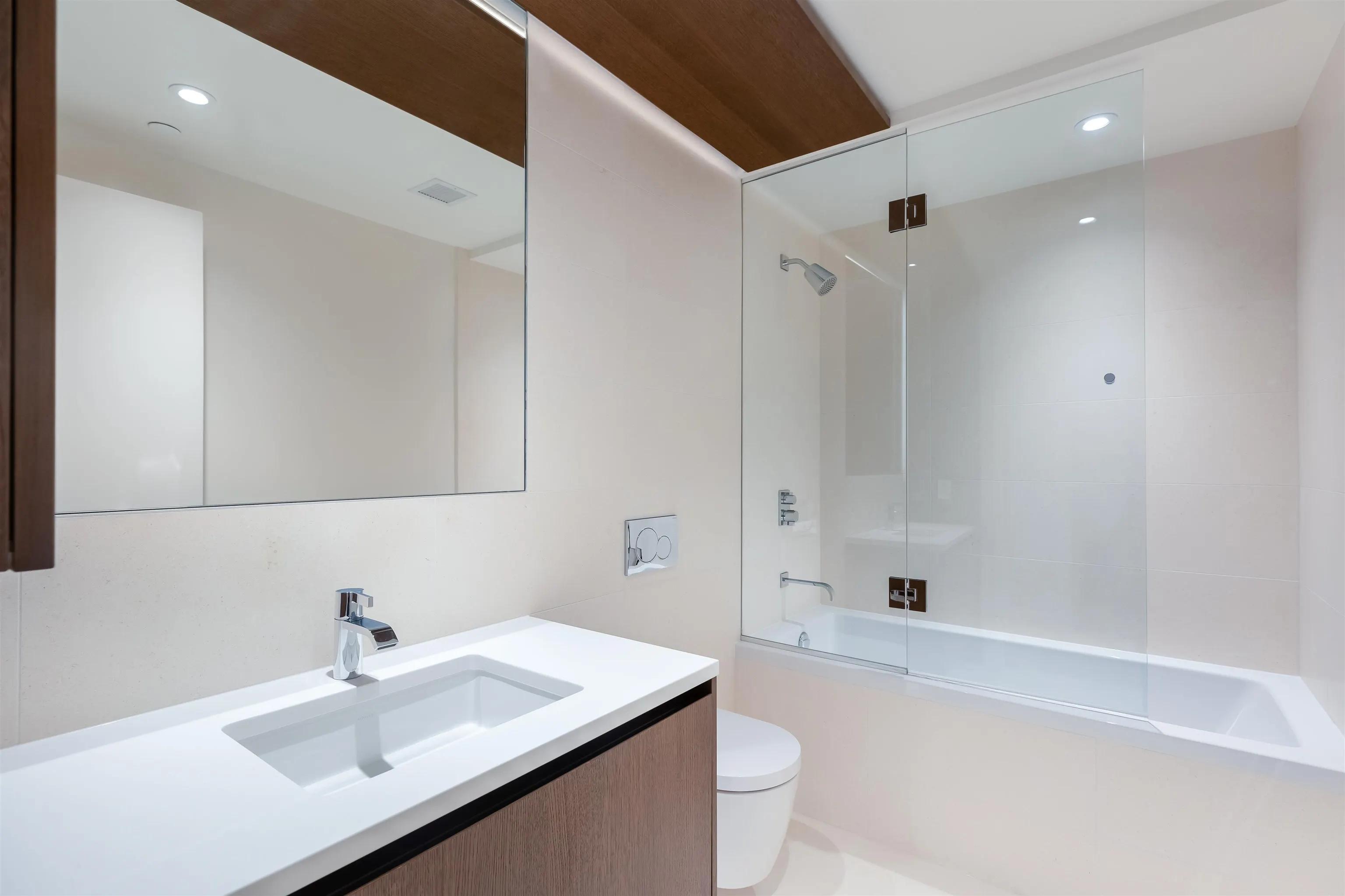 416 3596 West 28th Avenue