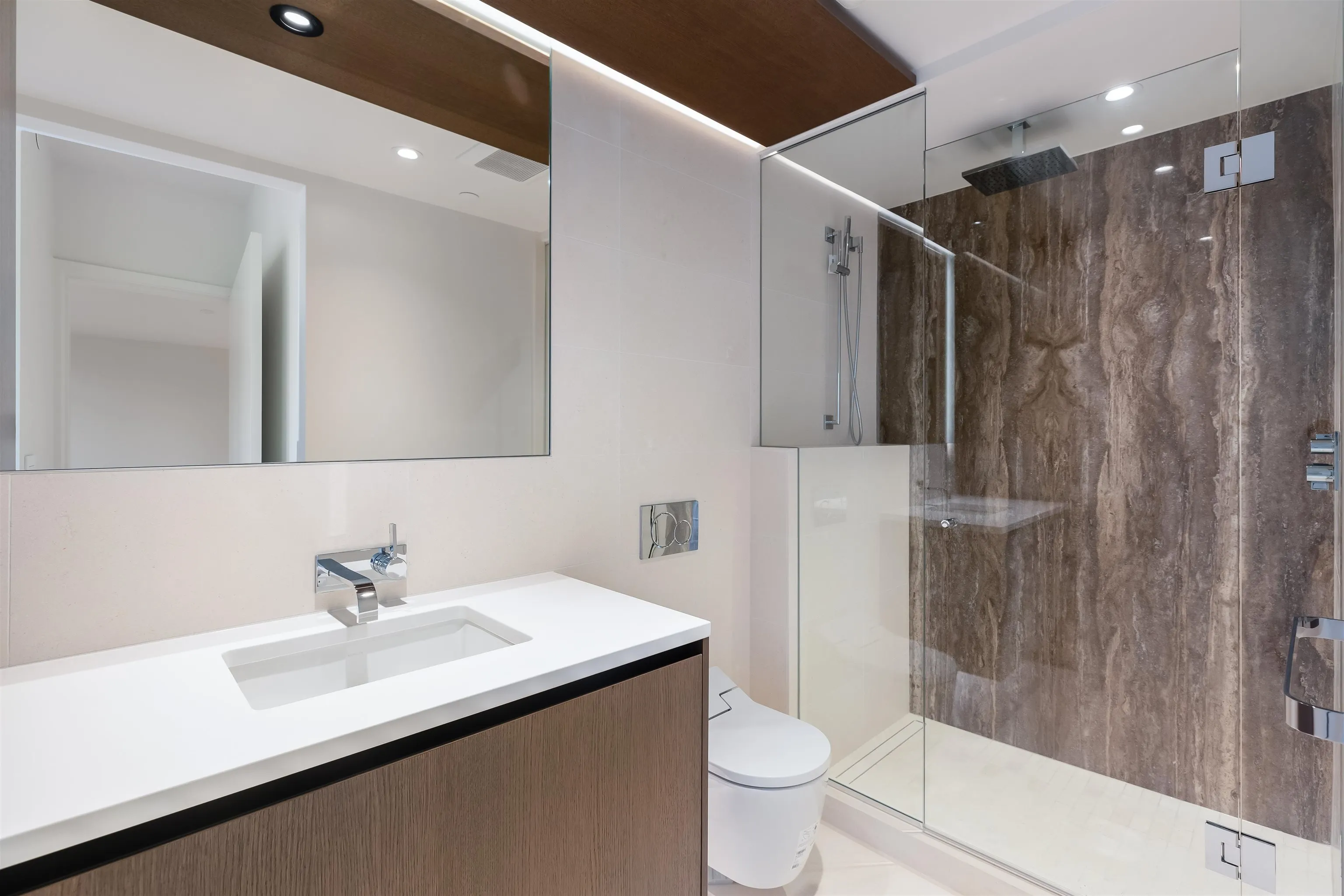 416 3596 West 28th Avenue