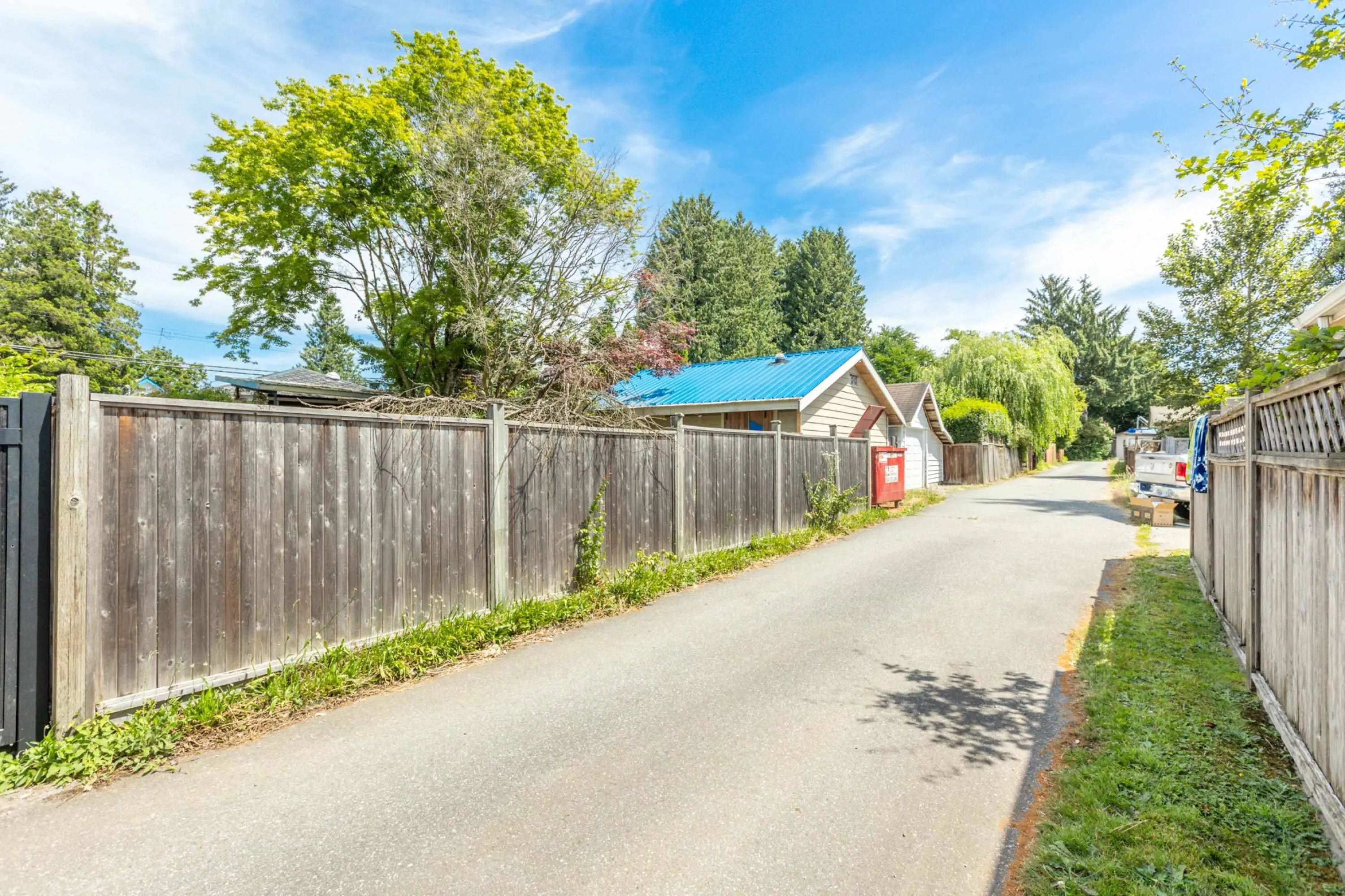 20514 Westfield Avenue