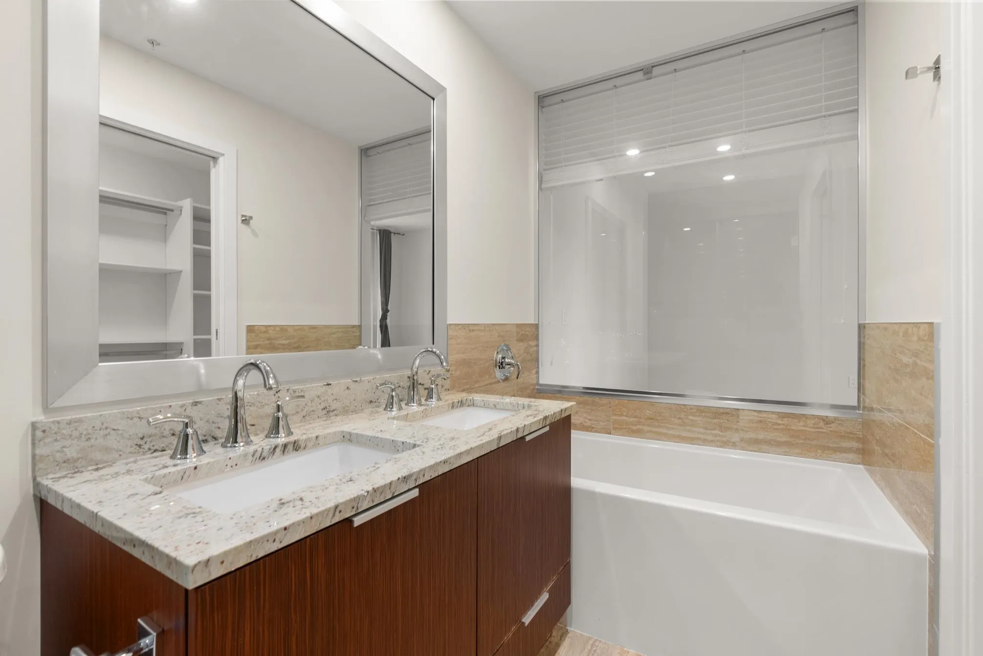 713 8688 Hazelbridge Way