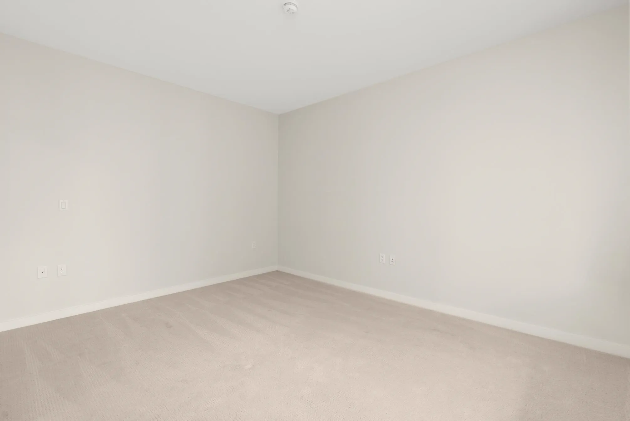 713 8688 Hazelbridge Way