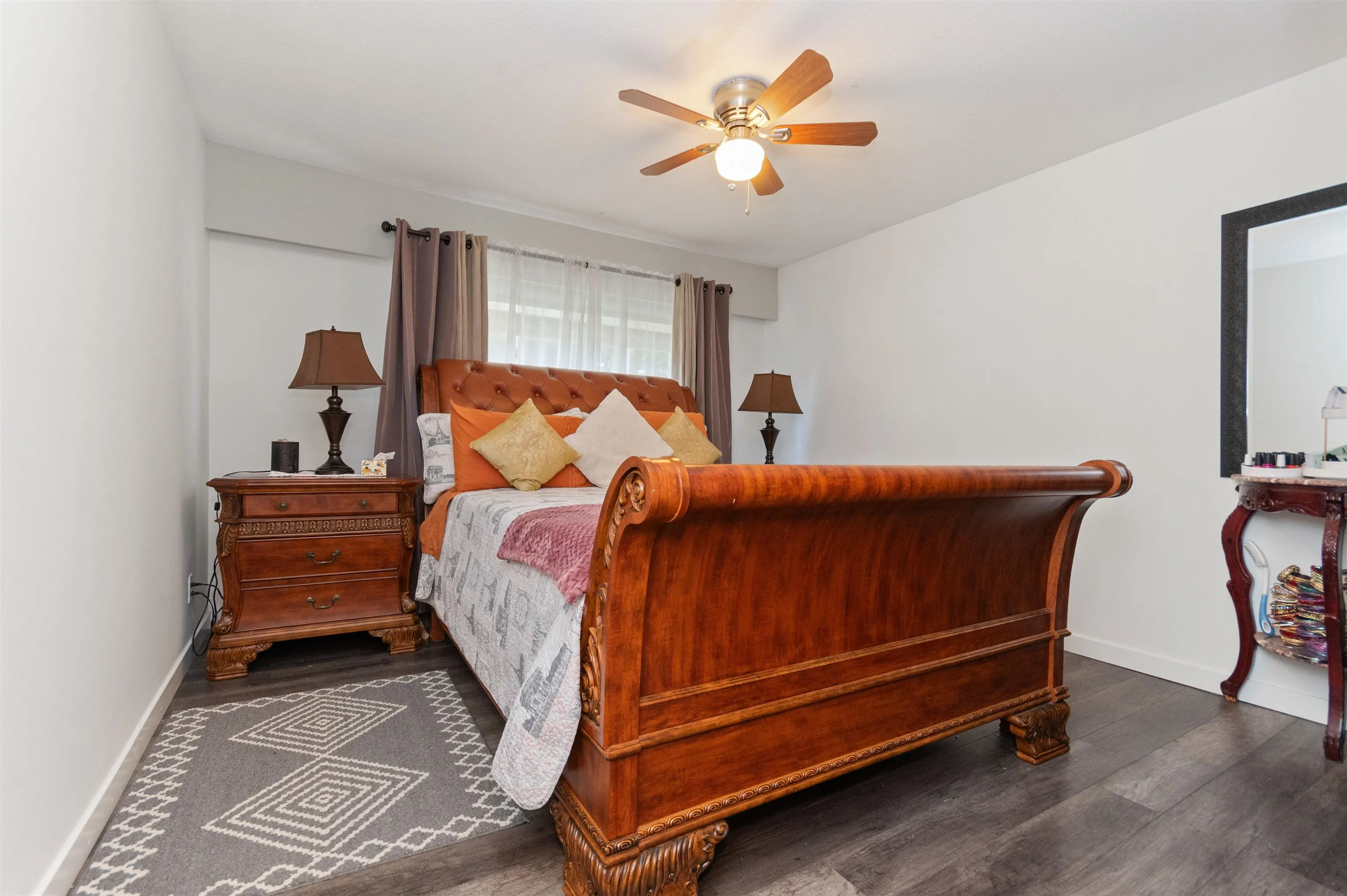 8550 Norman Crescent