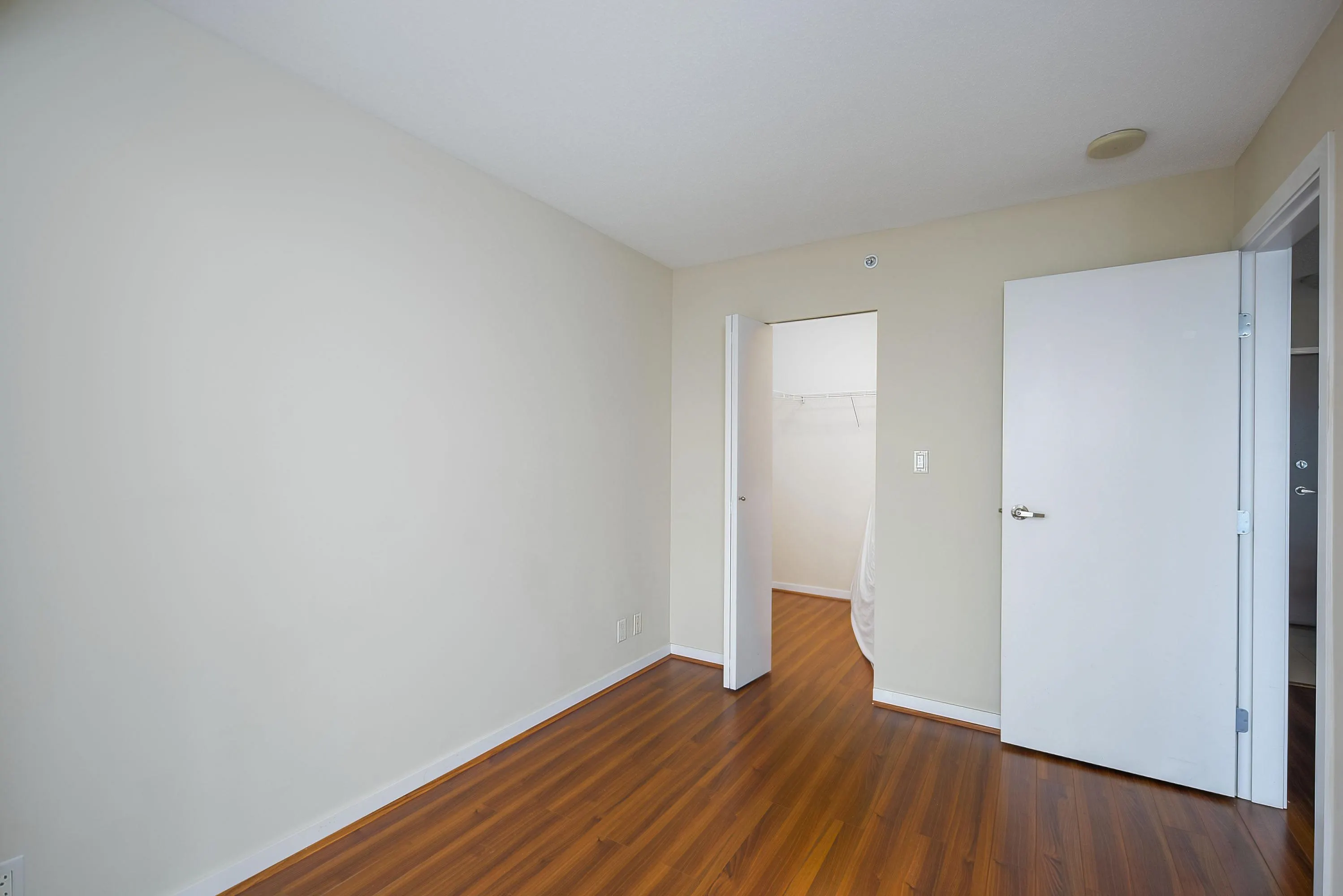 3010 13618 100 Avenue