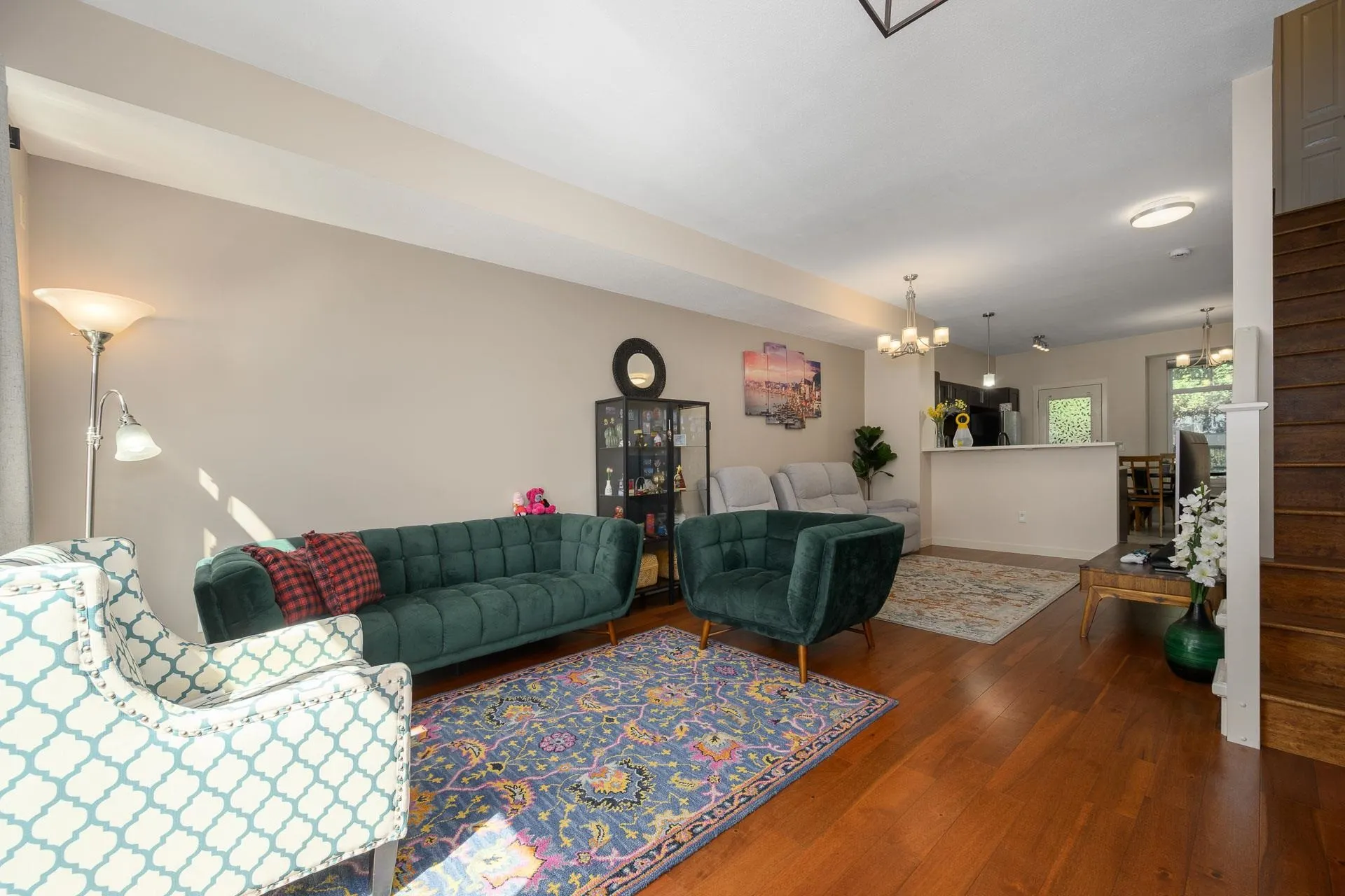 29 2000 Panorama Drive