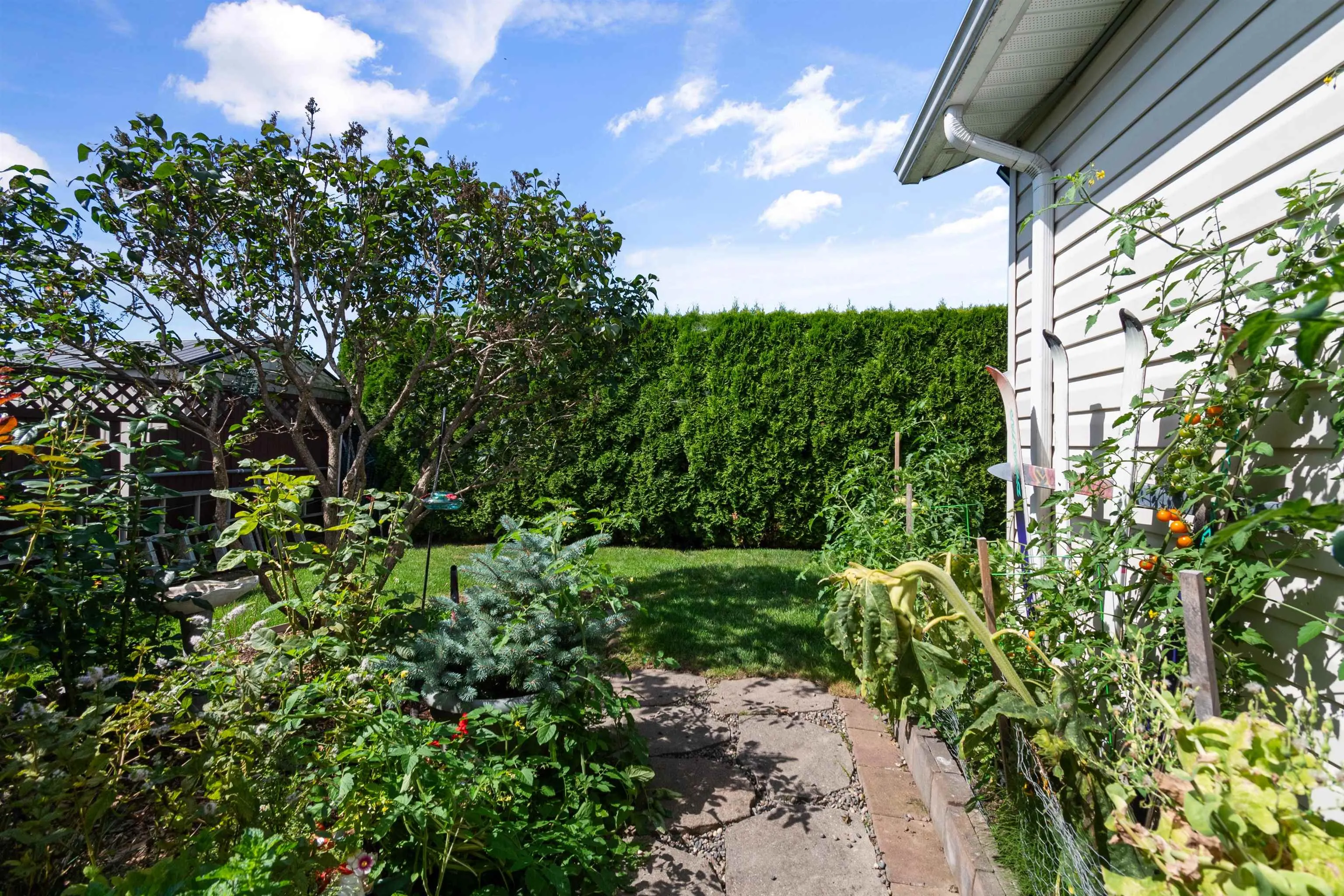 71 45918 Knight Road